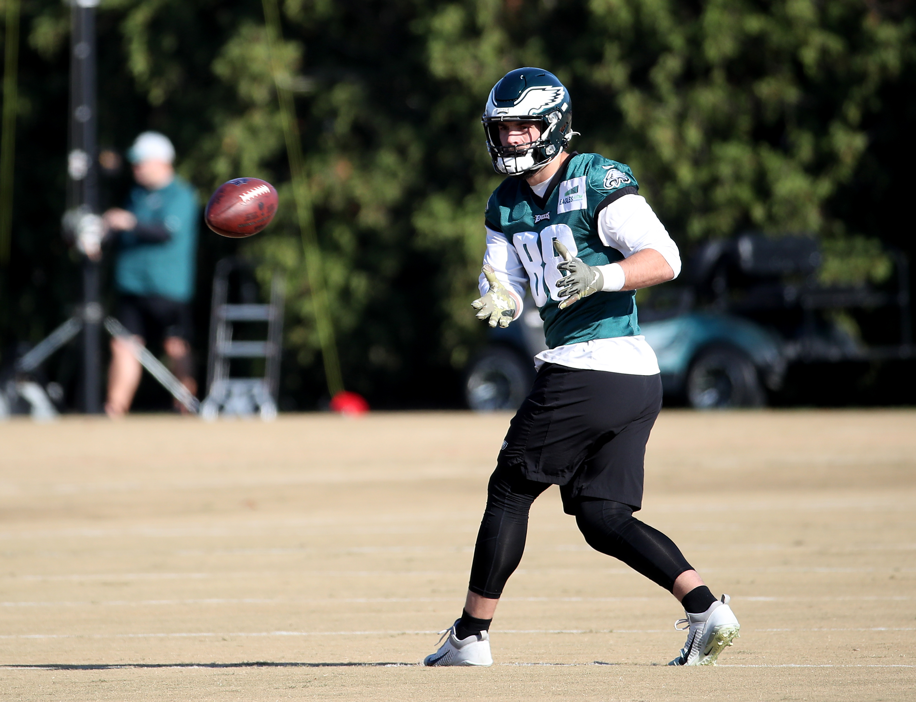 Record-breaking season for Eagles tight end Zach Ertz - The Times-Delphic