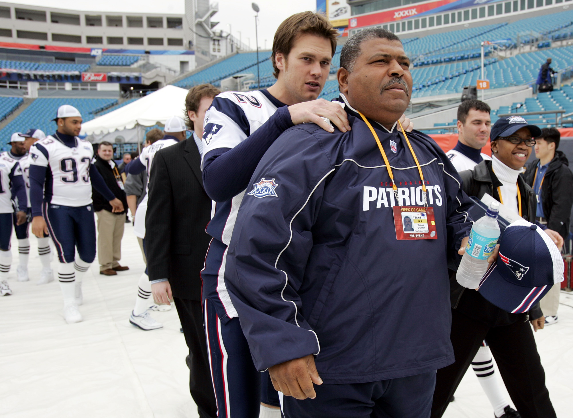 Legendary Patriots defensive coordinator Romeo Crennel retires after 50  years of coaching 