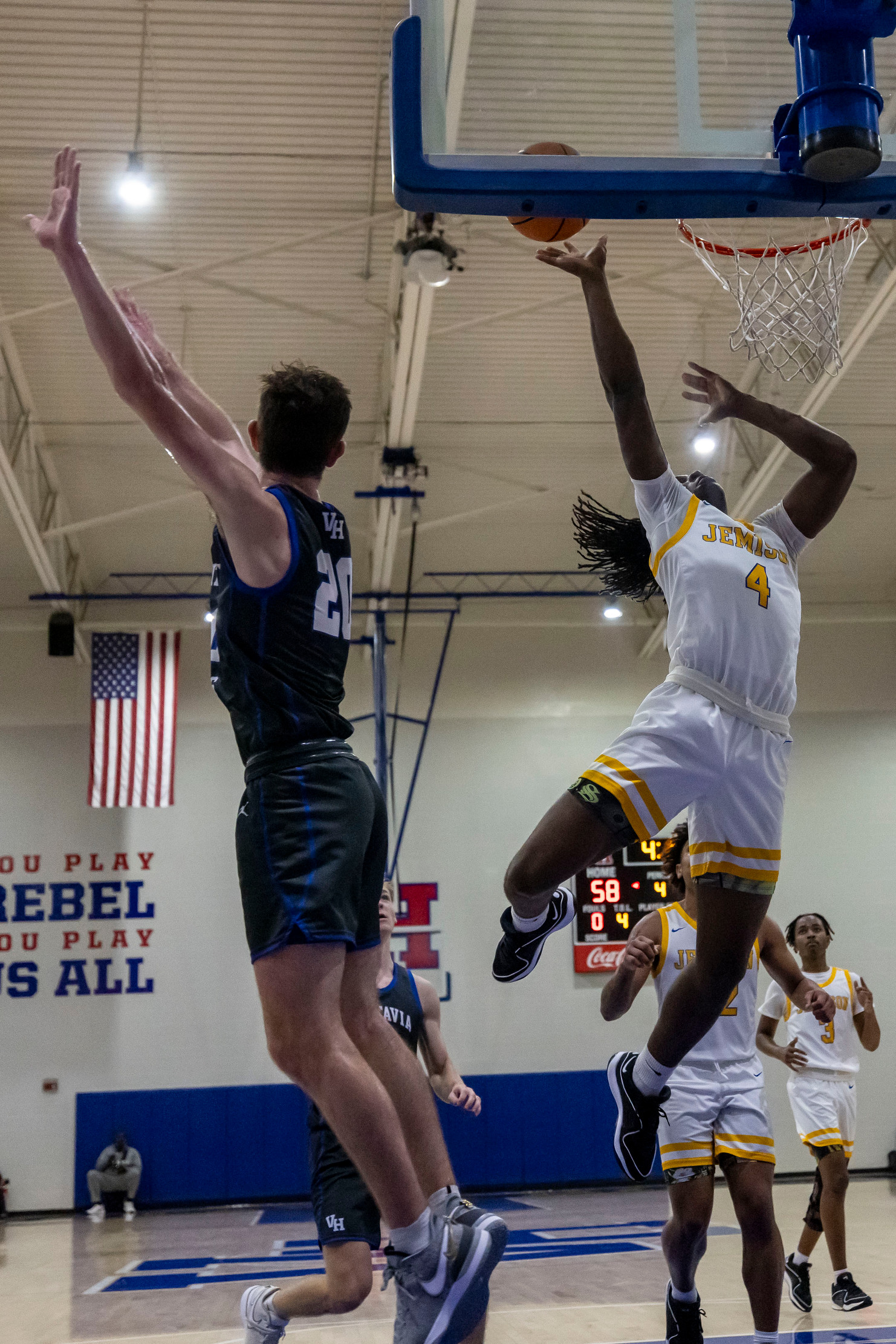 Mae Jemison at Vestavia Hills basketball
