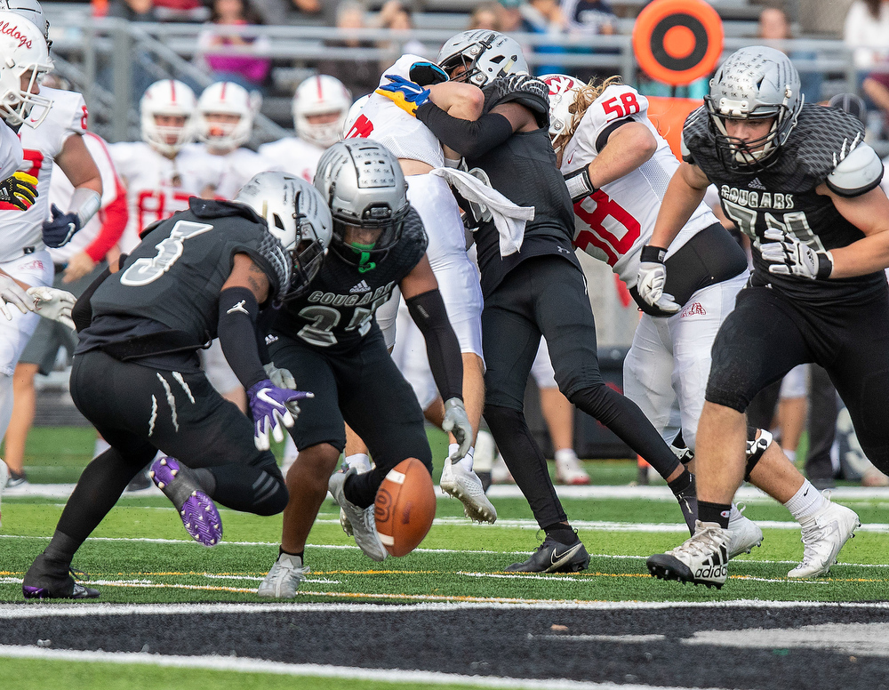 Harrisburg Defeats Wilson 32-21 In District 3-6A High School Football ...