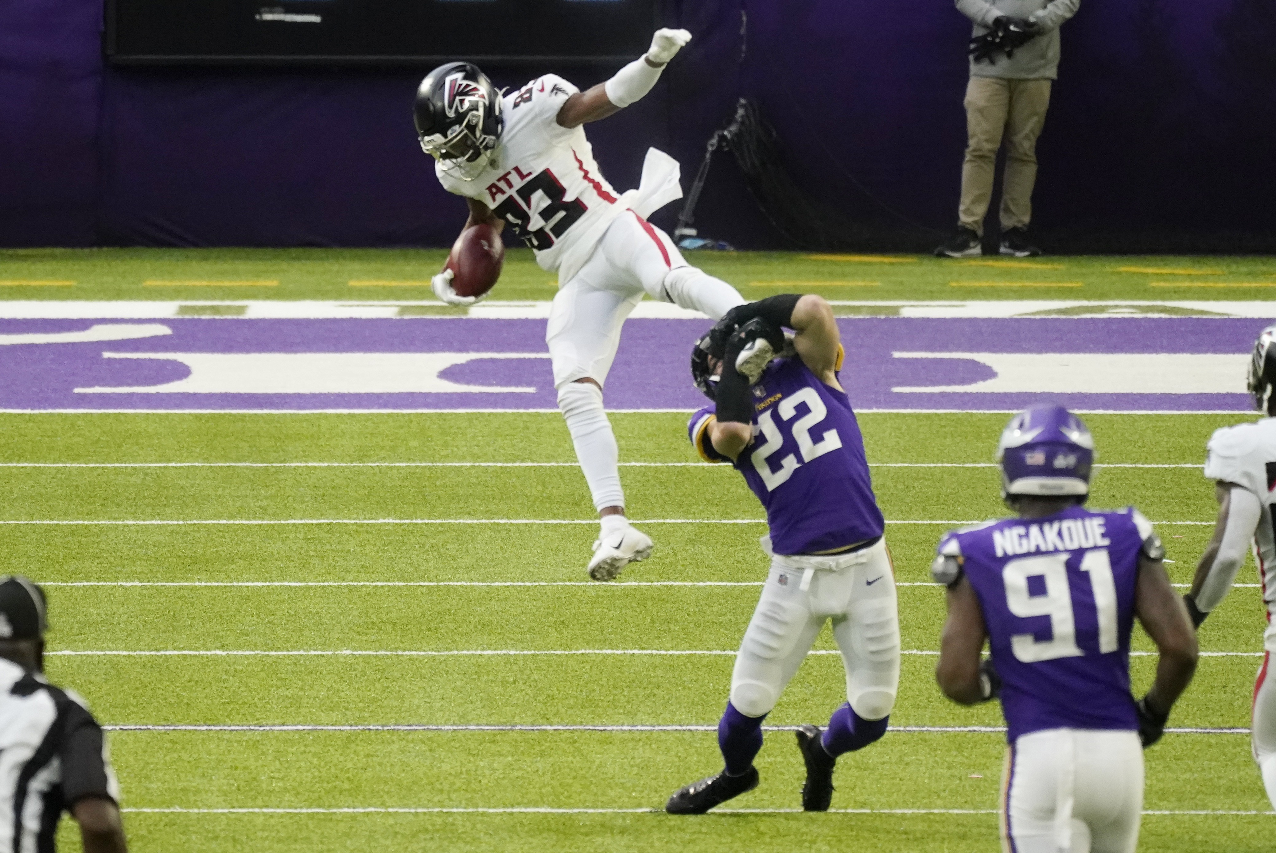 Seattle Seahawks Vs. Atlanta Falcons Pre Game GIF - Nfl National