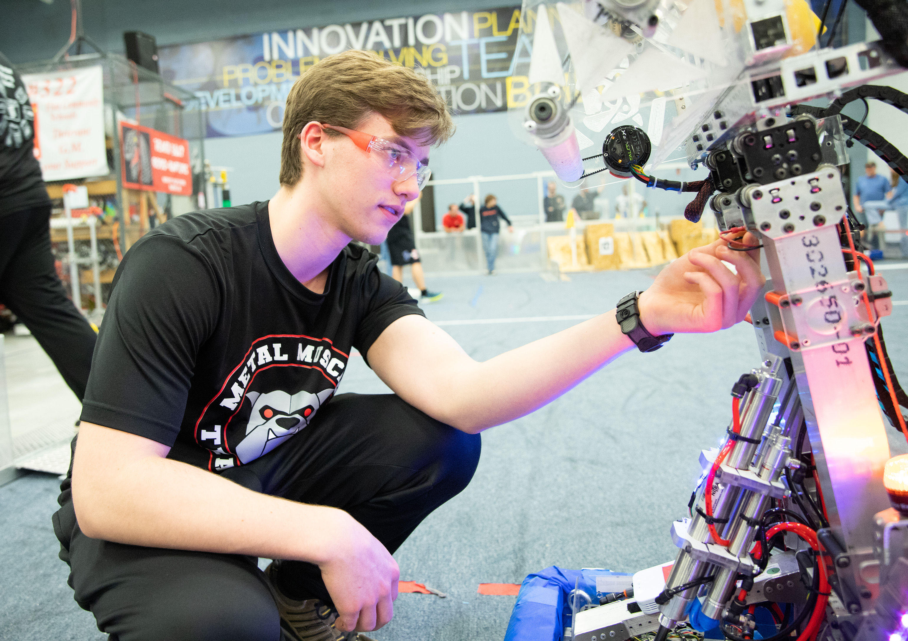 See photos of robotics state champions Metal Muscle as they prepare for ...