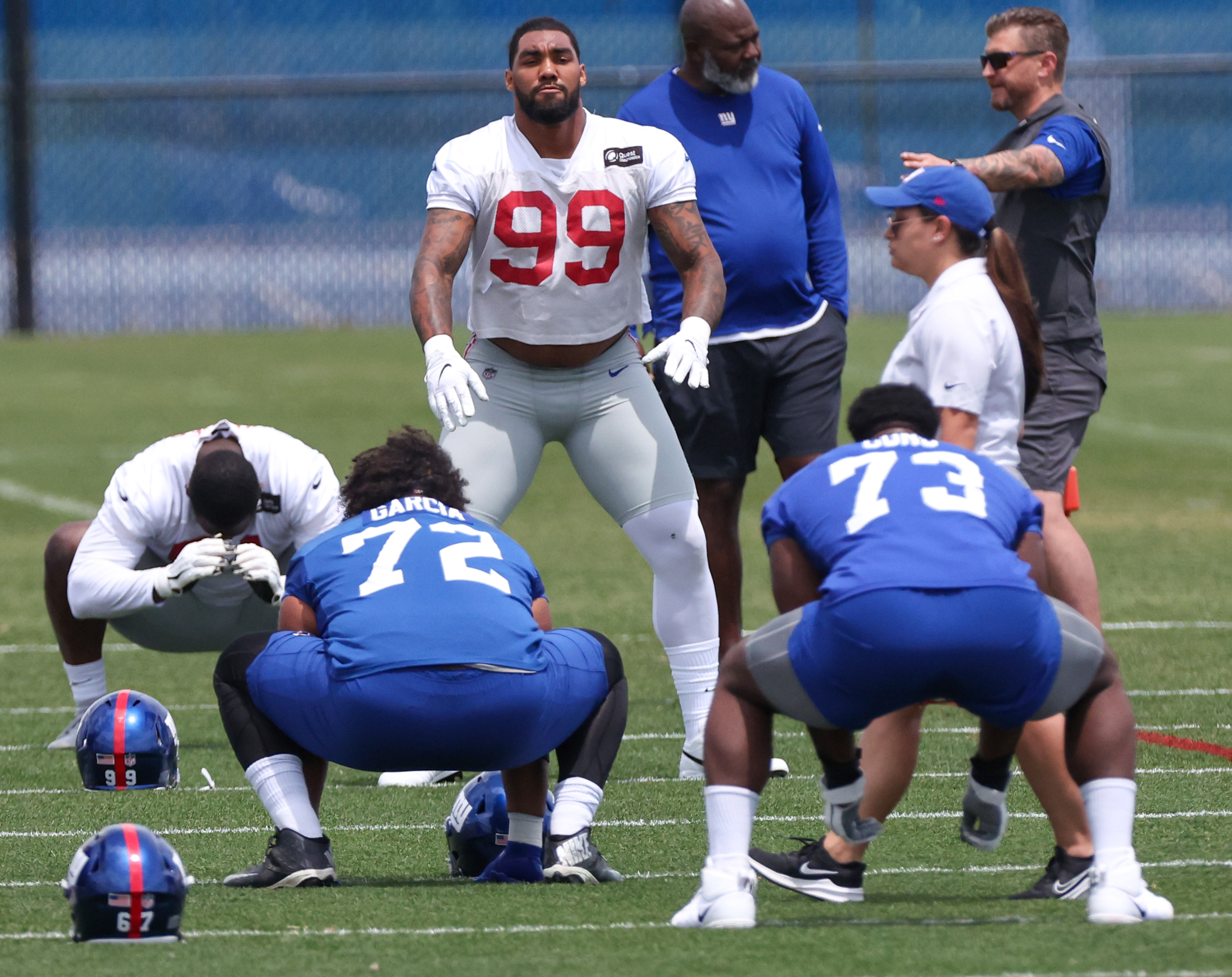 Undrafted Tomon Fox has Lawrence Taylor in corner