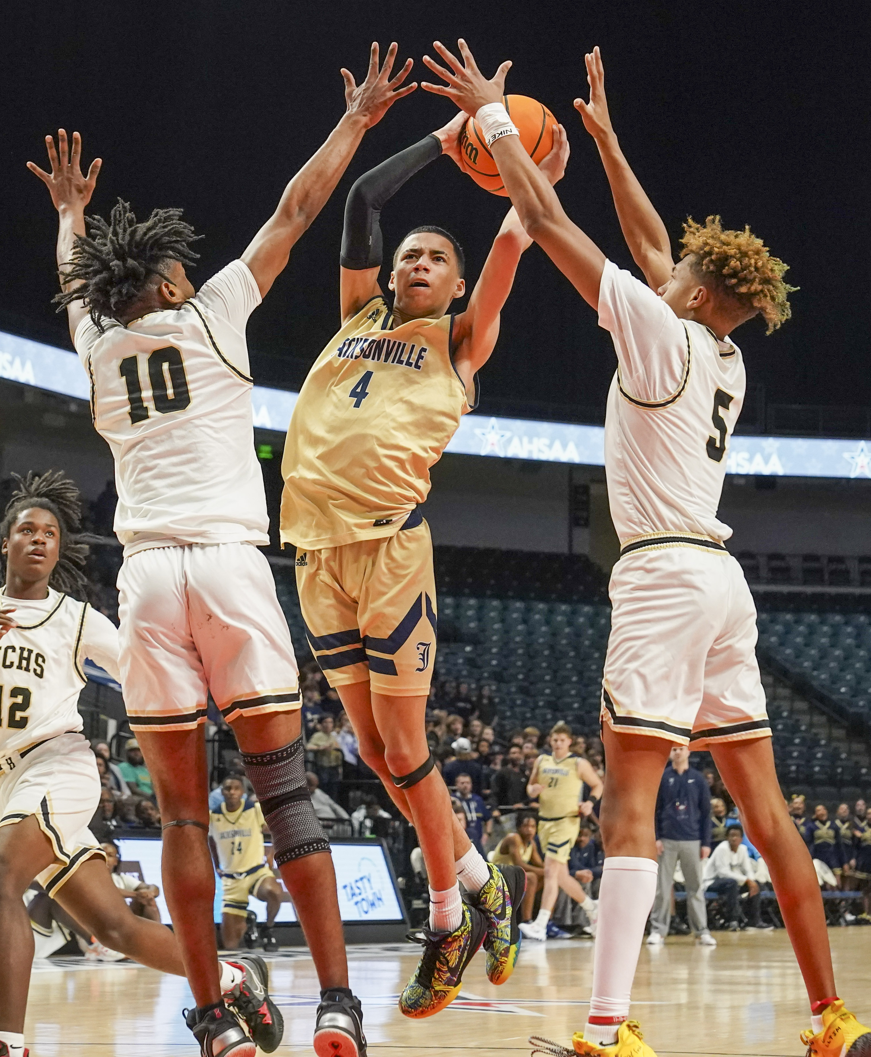 AHSAA 4A boys semifinal: Jacksonville vs. Hale County - al.com