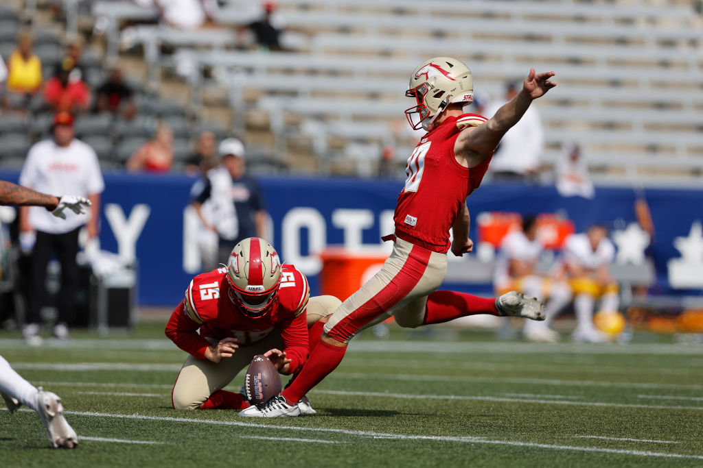 Cowboys cut struggling kicker Tristan Vizcaino; USFL product Brandon Aubrey  only K on roster