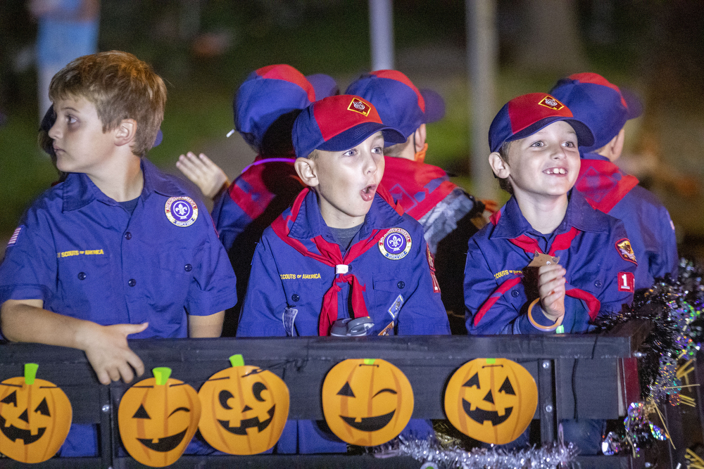 Mechanicsburg holds Halloween Parade after a year off due to COVID
