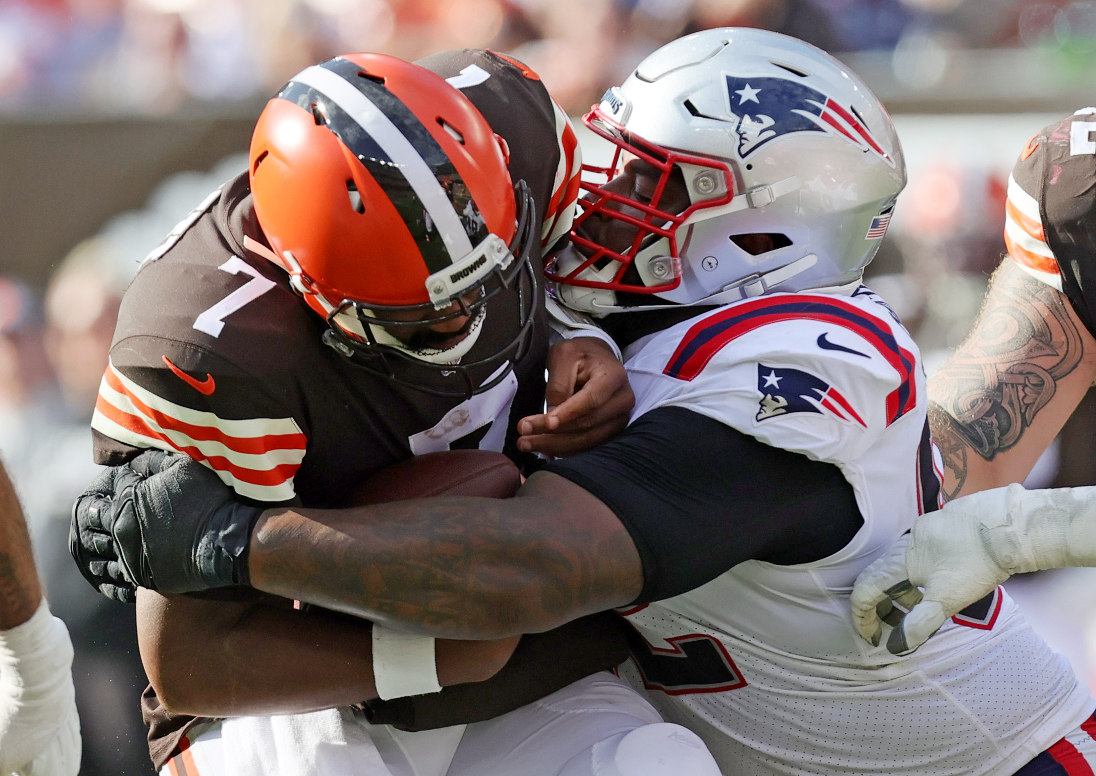 Cleveland Browns quarterback Jacoby Brissett vs. New England Patriots,  October 16, 2022 