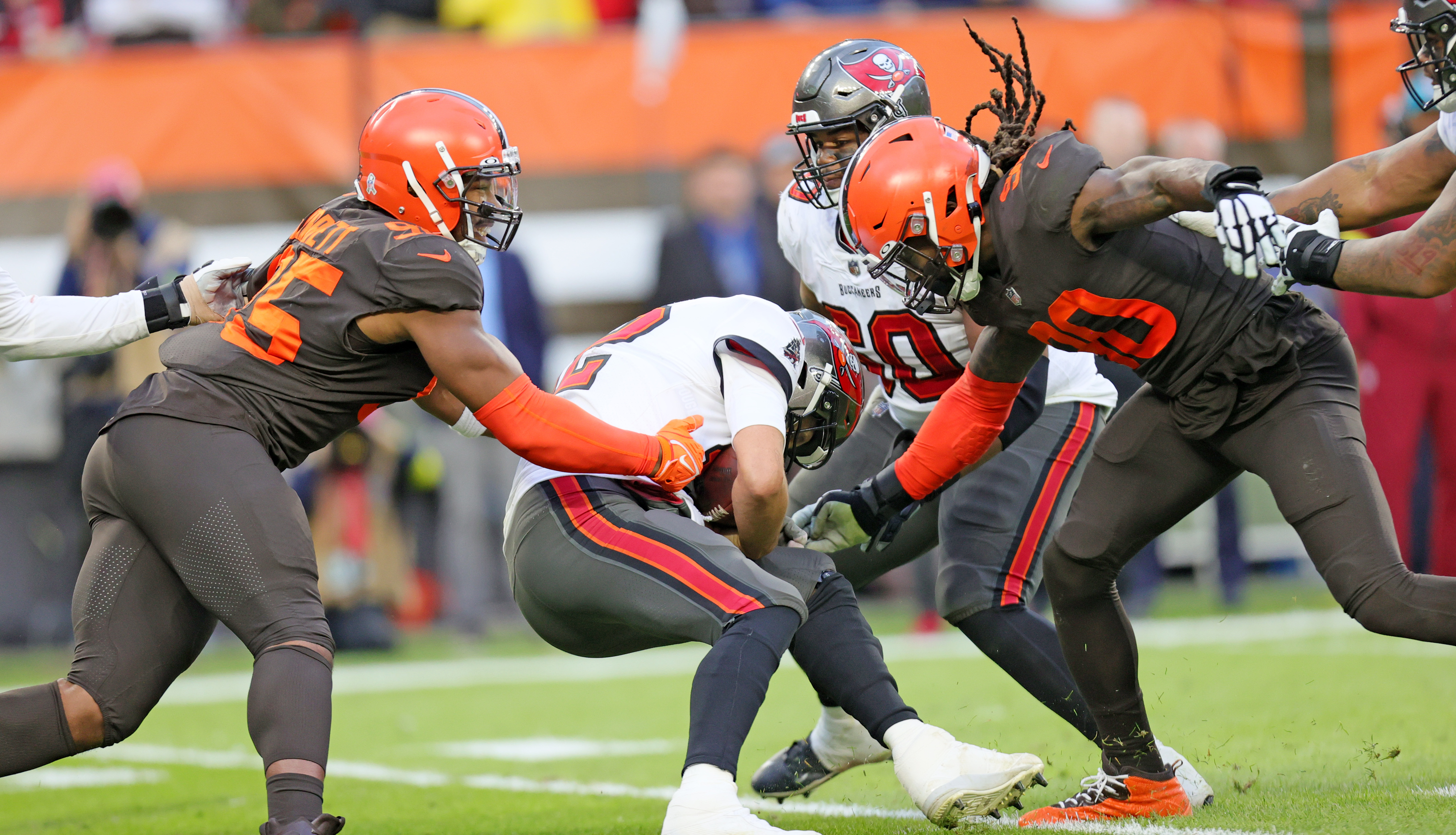 Cleveland Browns defensive end Myles Garrett vs. the Tampa Bay Buccaneers,  November 27, 2022 