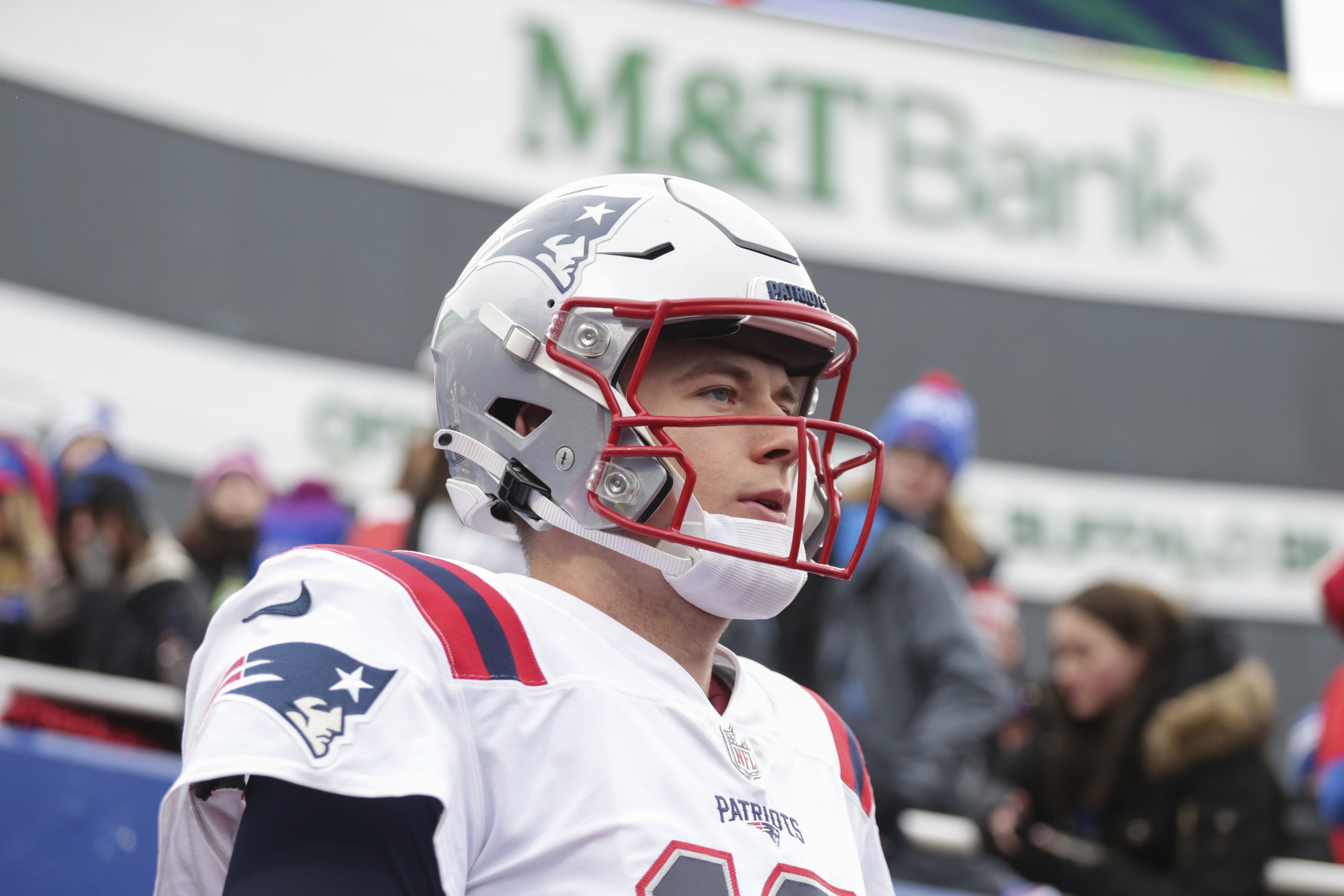 Vince Wilfork on Patriots' Mac Jones: 'I'm tired of seeing him throwing a  fit'