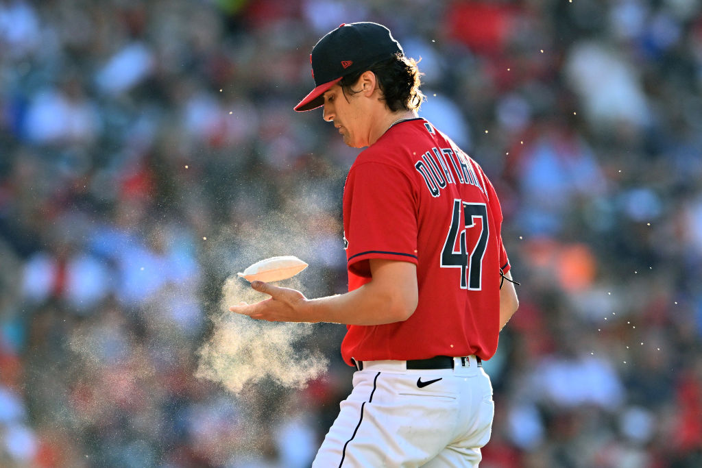 Umpire Ron Kulpa leaves Guardians vs. Angels game after taking foul tip to  face mask 