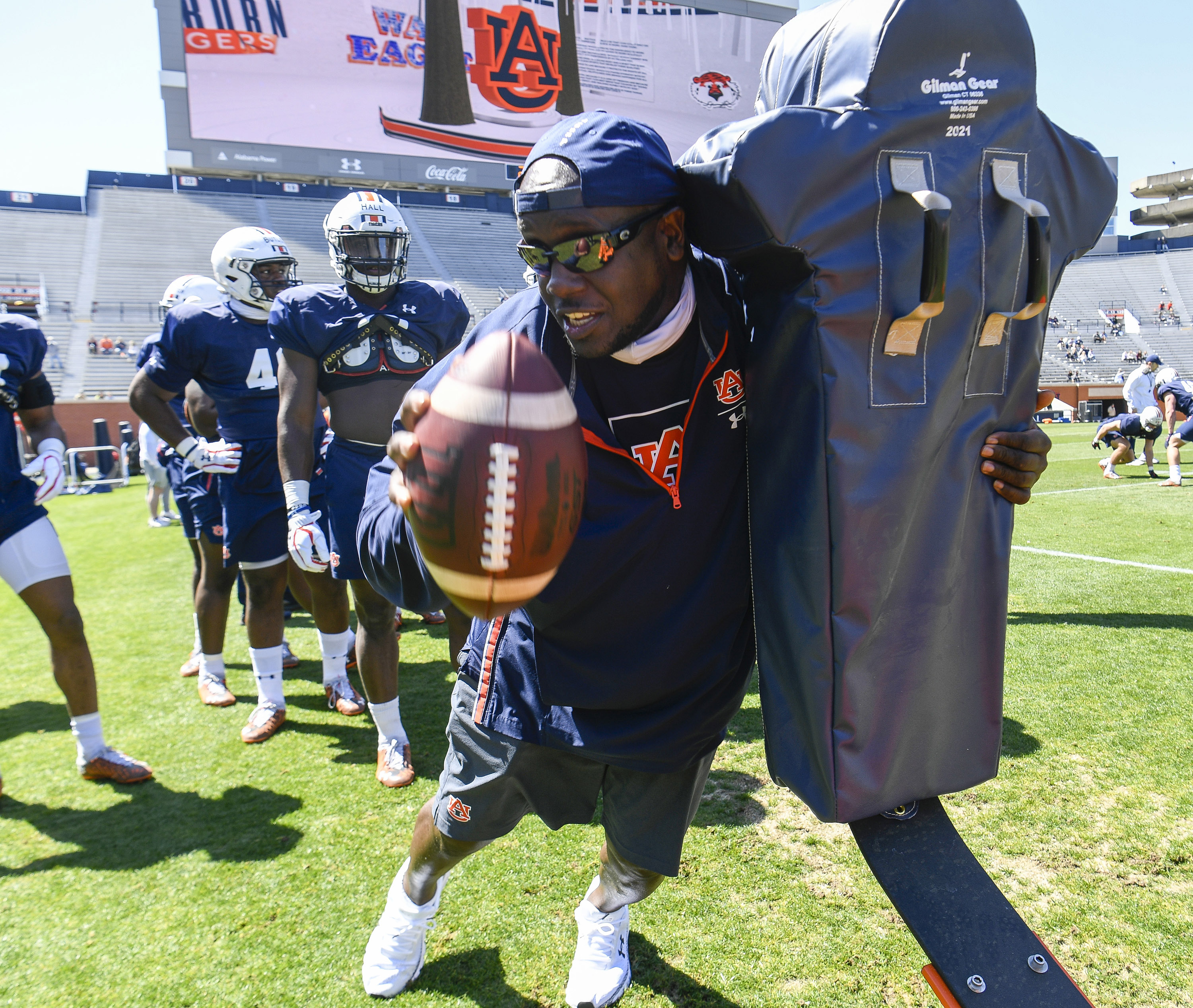 Auburn Coach Nick Eason Set to Replace Todd Bates as Clemson