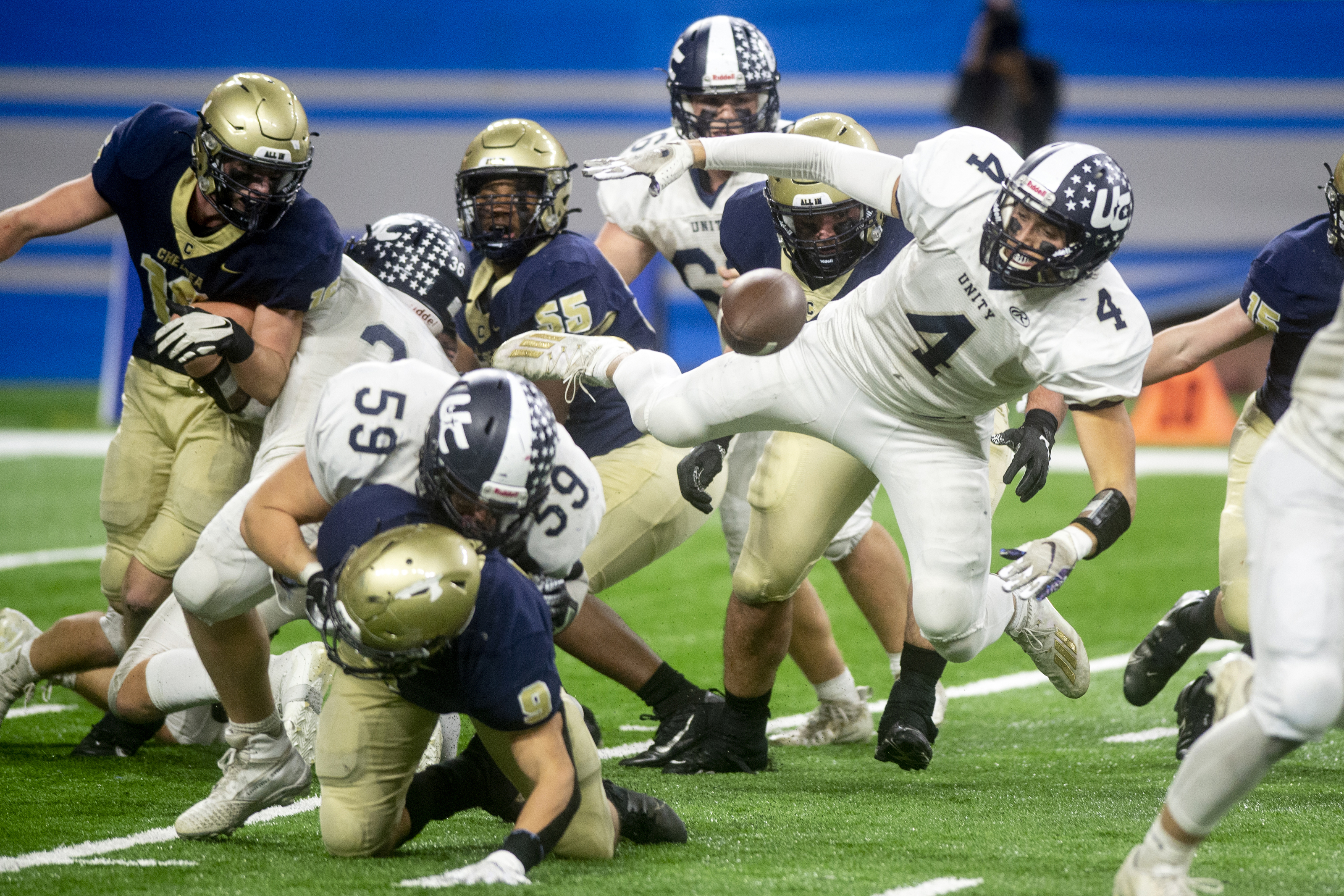 chelsea mounts historic comeback against hudsonville unity christian for d4 football state title mlive com