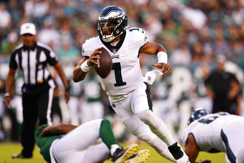 Eagles News: Jalen Hurts is “so clutch and so dynamic and fearless