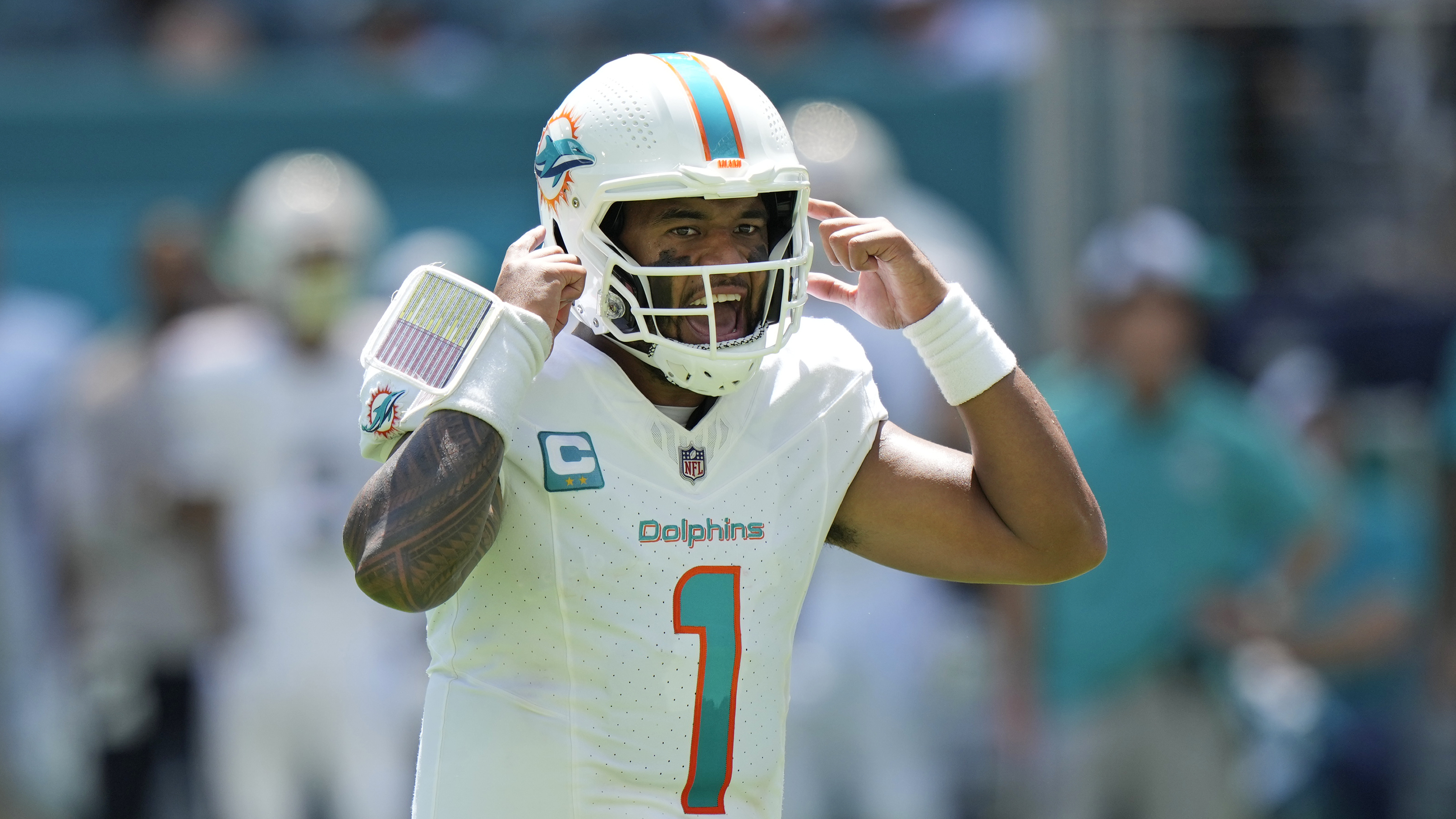 What channel is the Miami Dolphins game today (9/10/23)? FREE LIVE