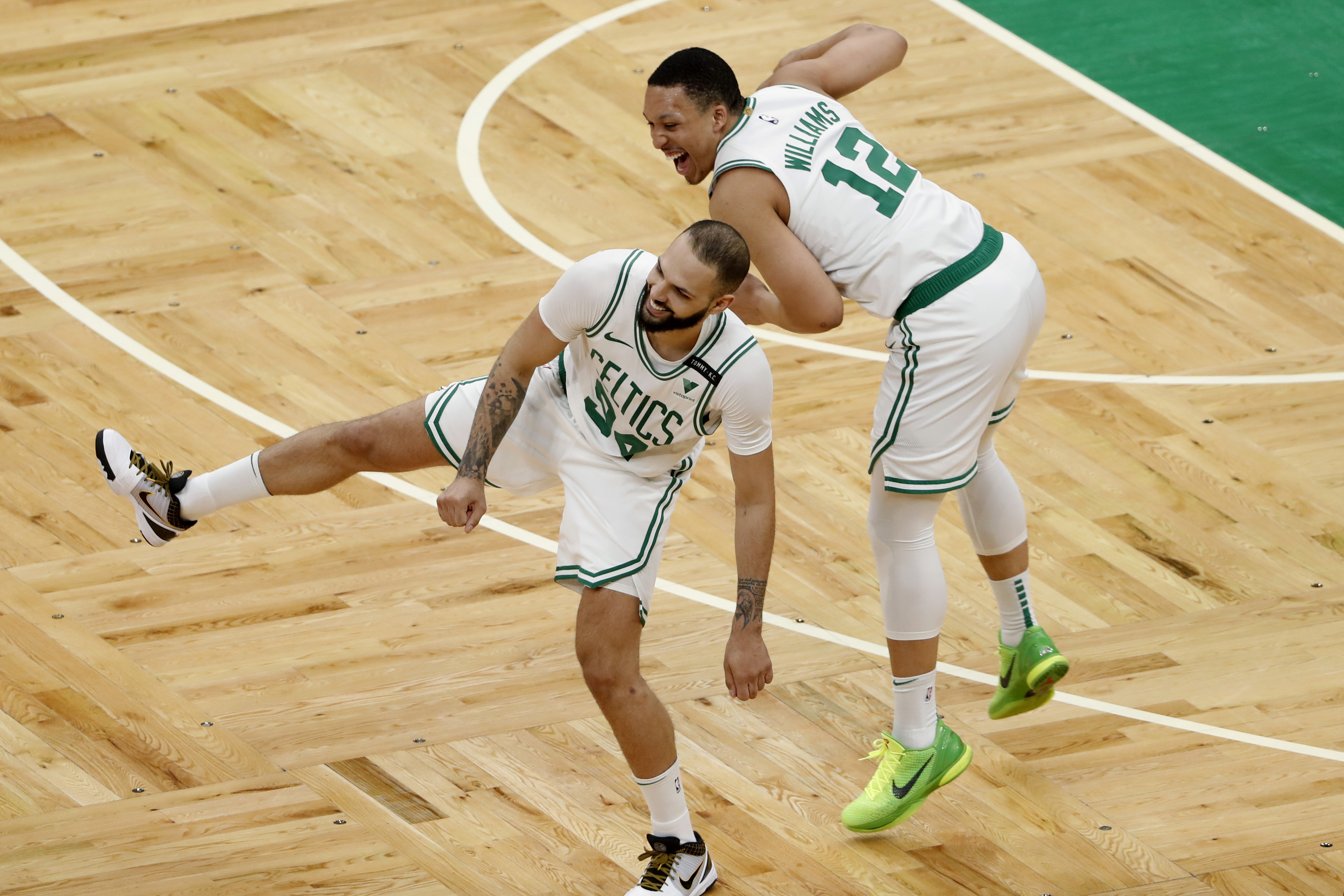 The beat(ing) goes on: Celts fall to Rockets