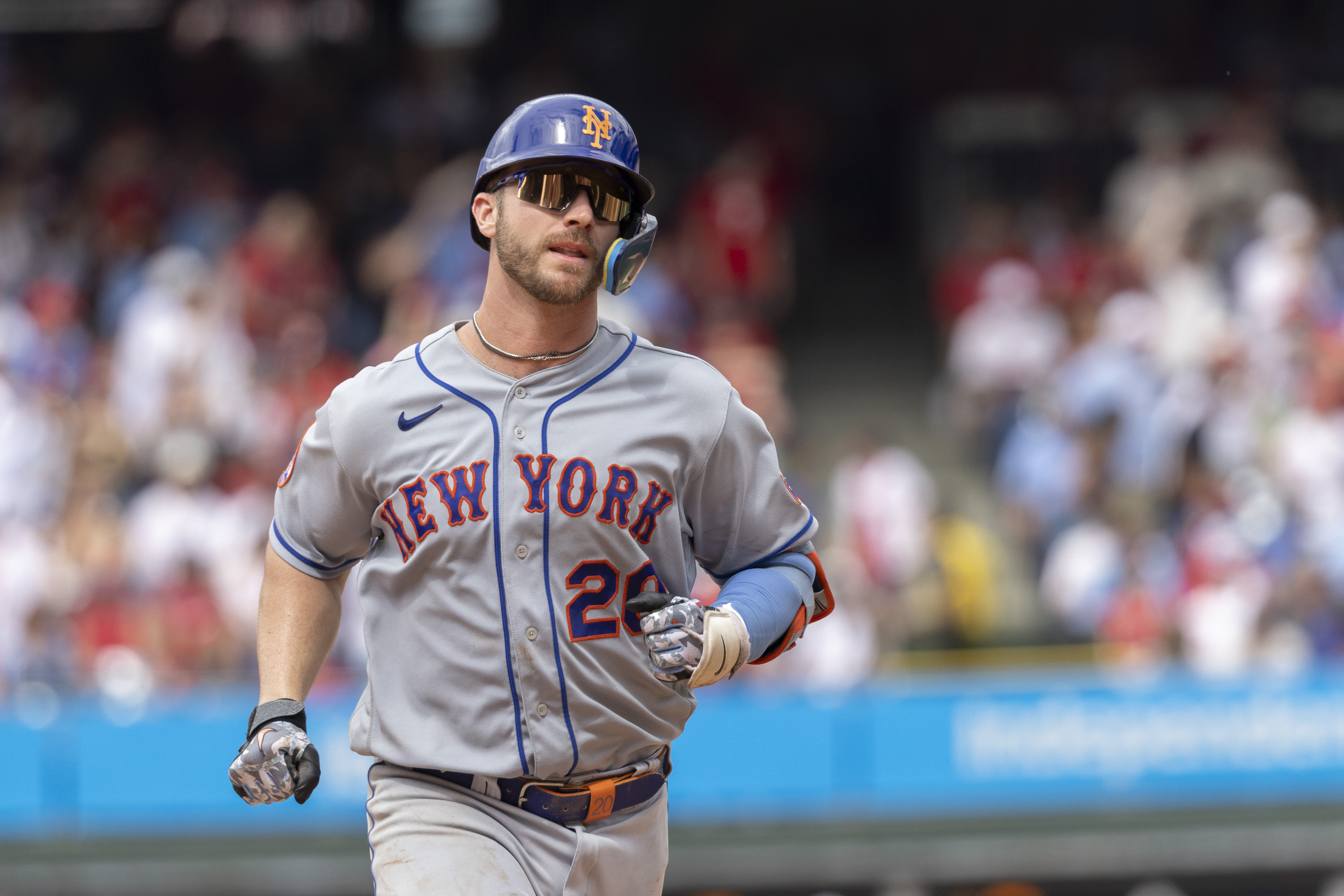 Mets trade outfielder who felt 'helpless' during sell-off 