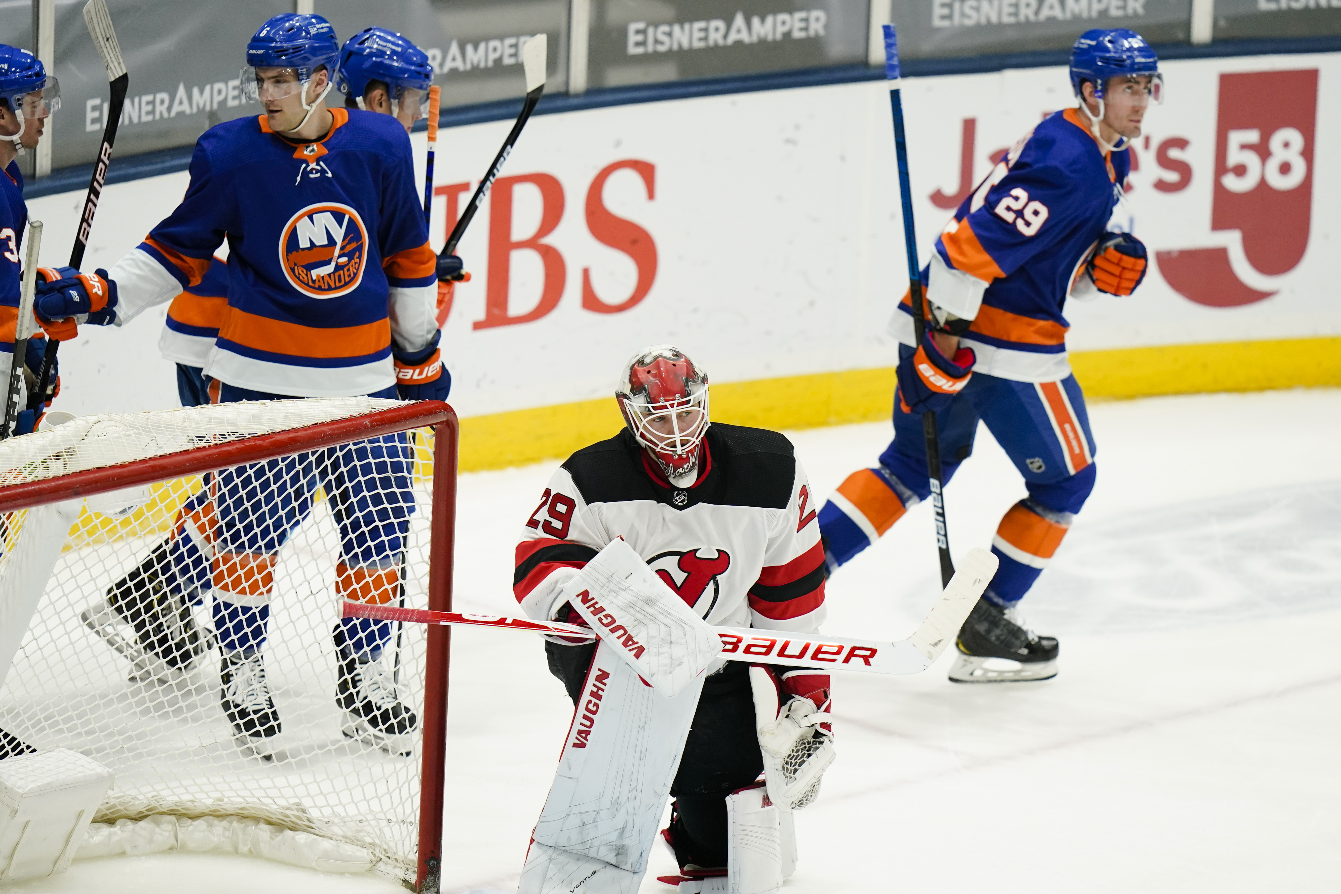 devils islanders game