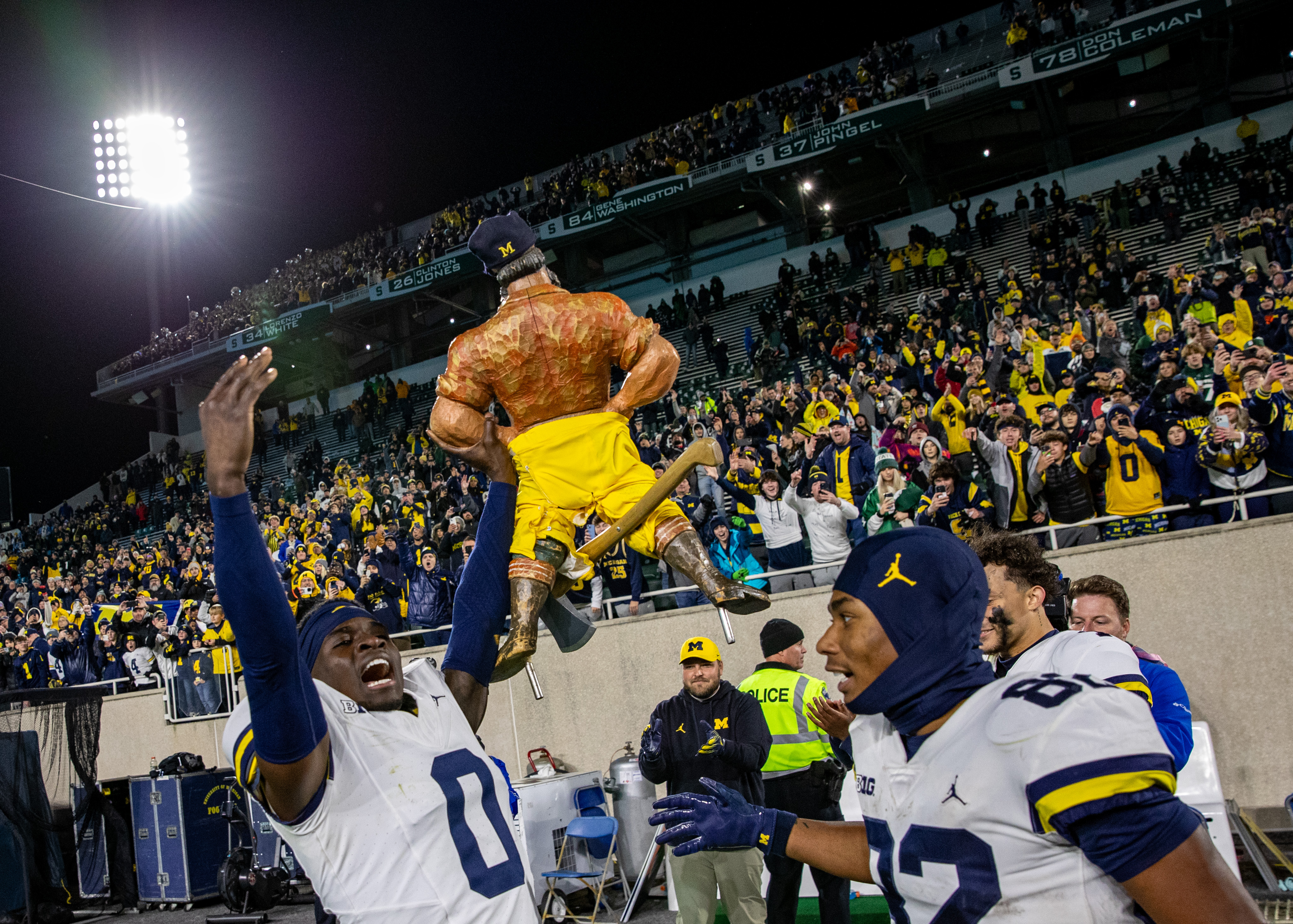 Michigan football defeats Michigan State 49 0 mlive