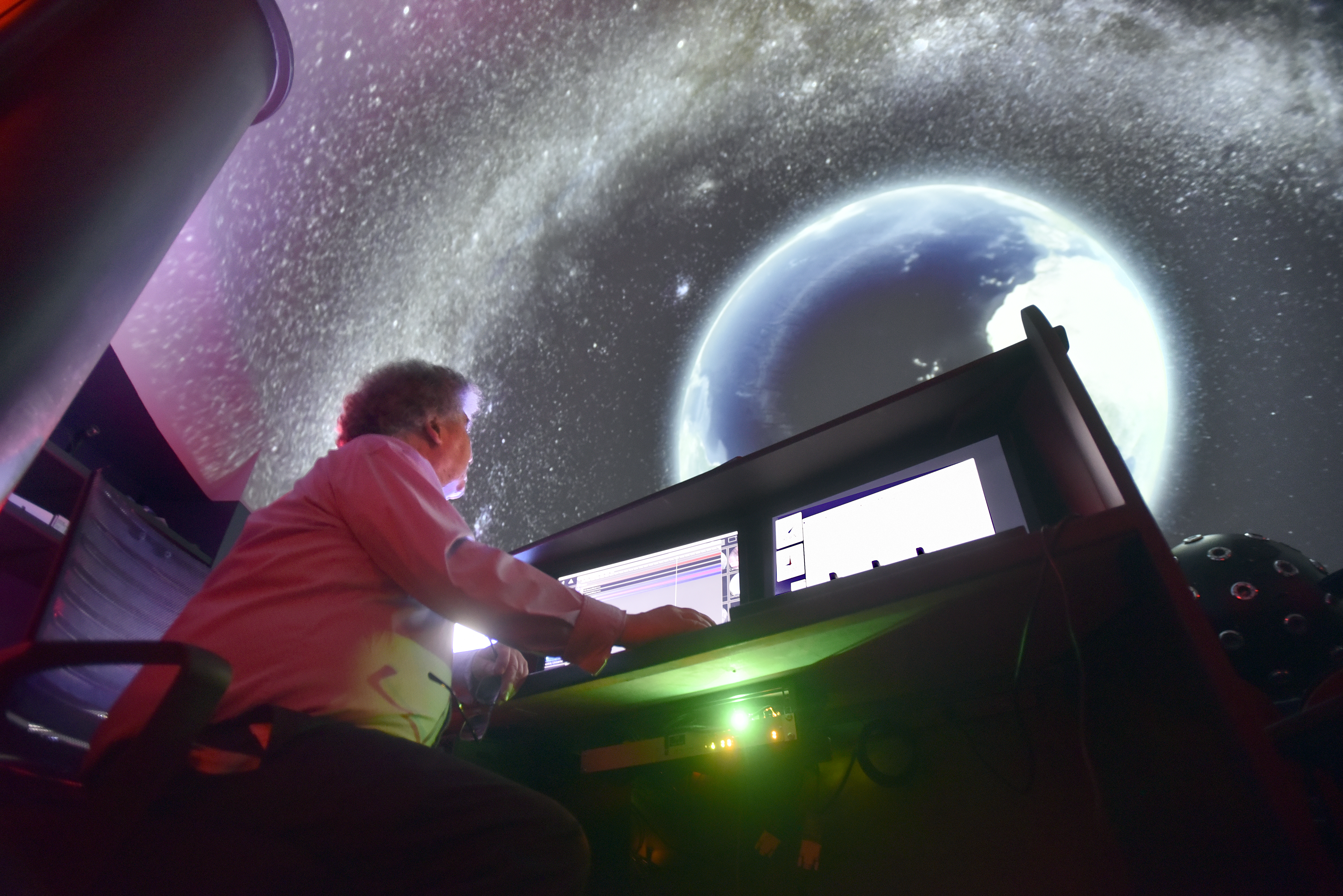 Planetarium Shows  Springfield Museums