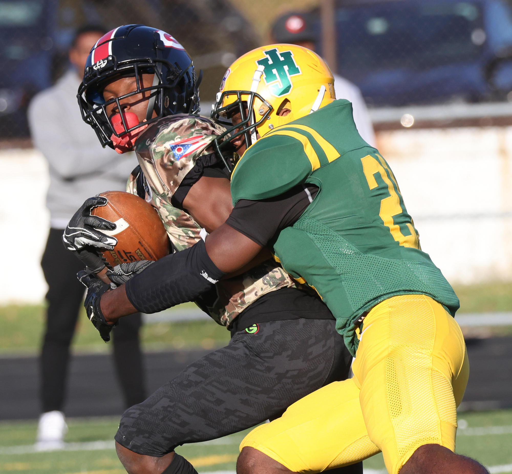 Cleveland Browns surprise Glenville and John Hay high school