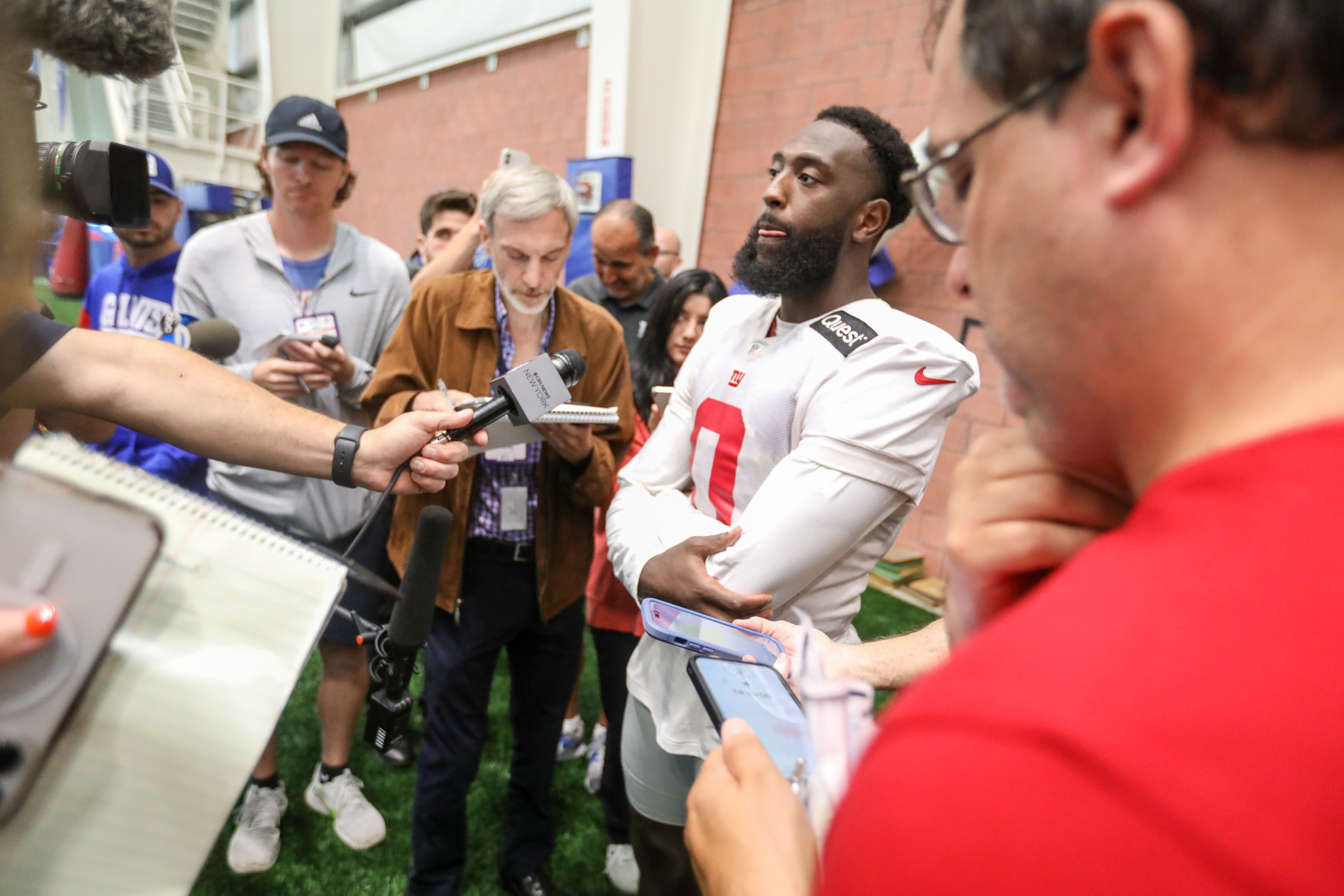 Giants' Kayvon Thibodeaux on Rookie Film: 'Kind of Disgusts Me'