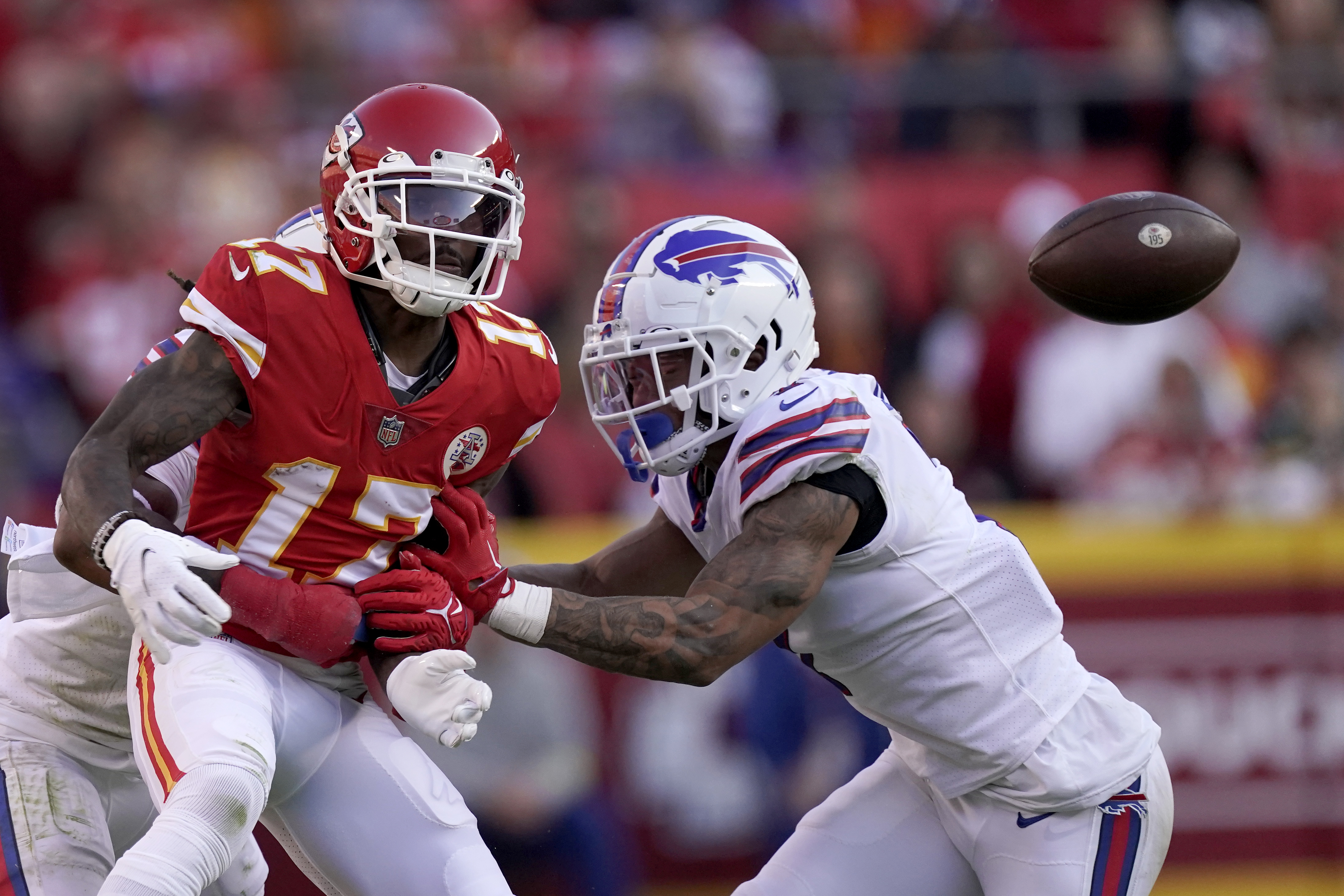 Chiefs' Mecole Hardman takes key steps in return from injury