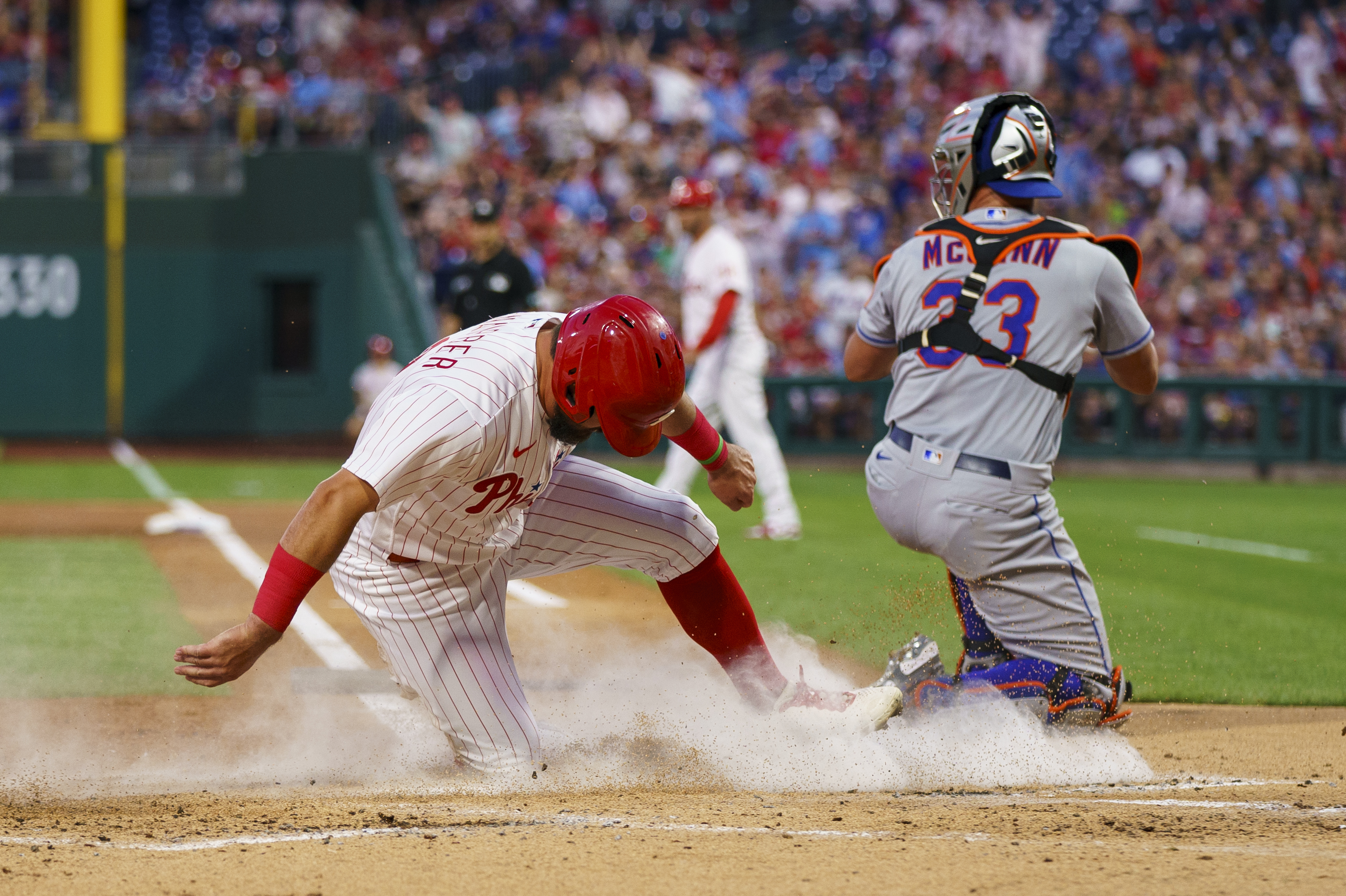 Locker Room Reaction: Mets Take Second Straight vs. Phillies 