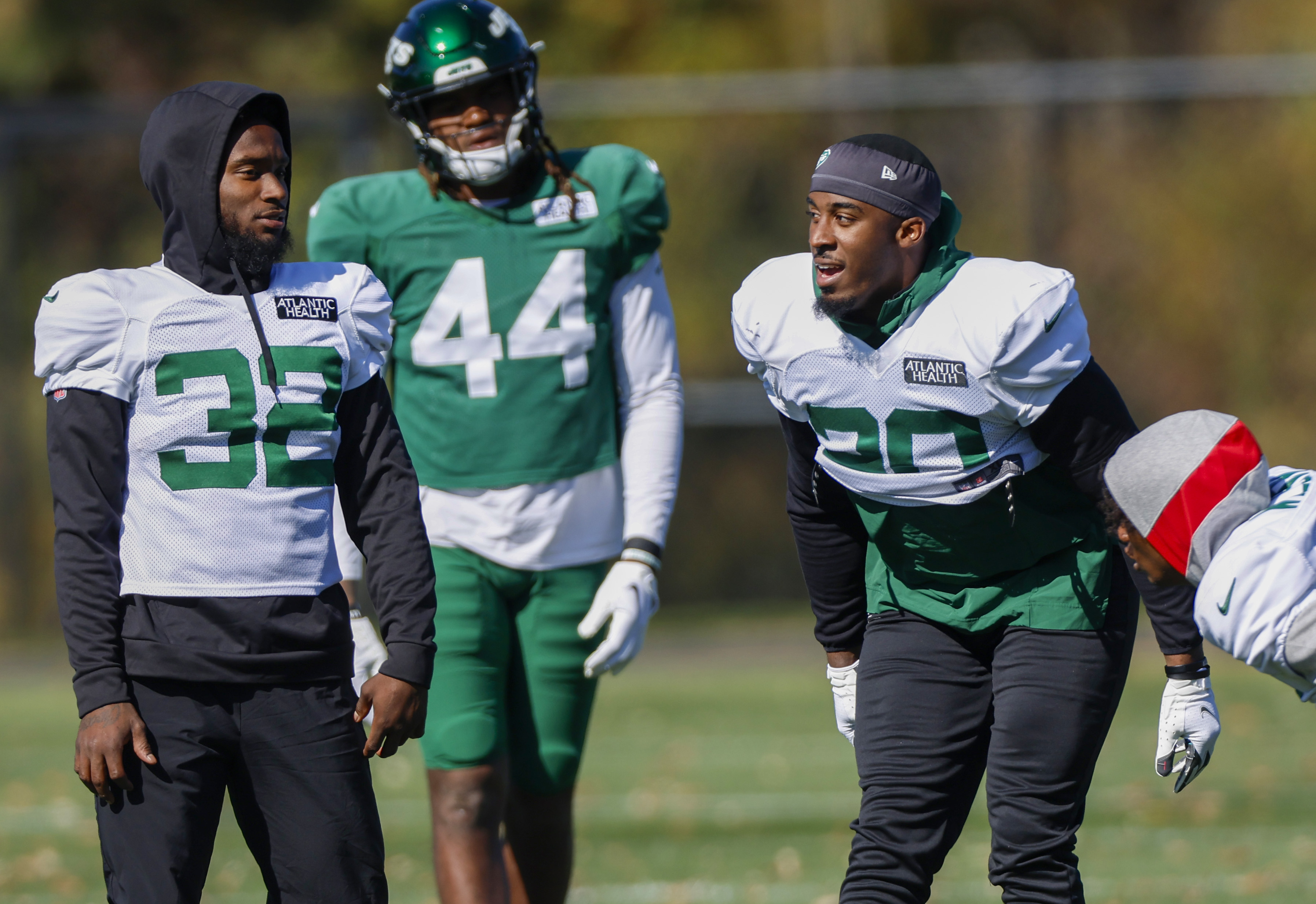 New York Jets linebacker Jamien Sherwood (44) runs against the