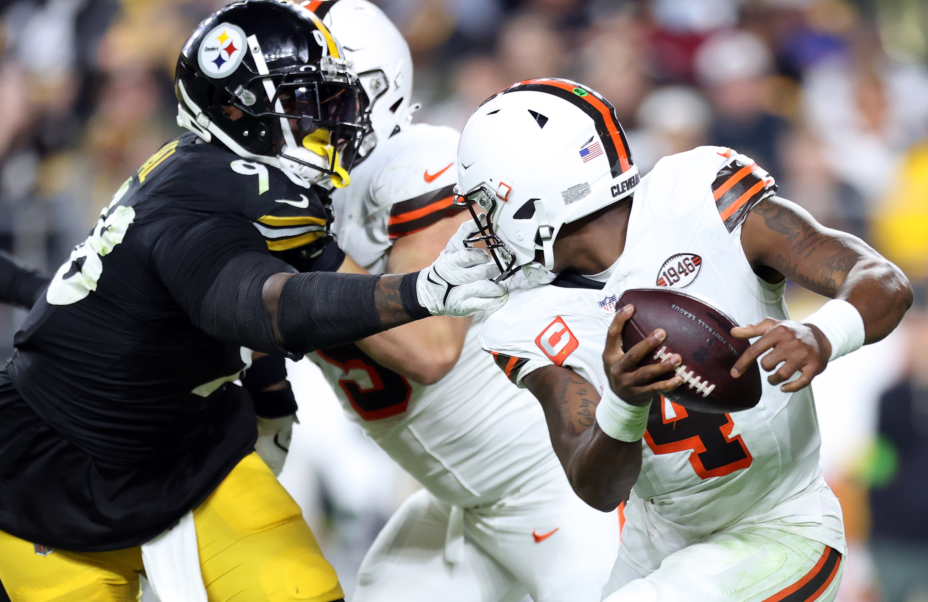 Our favorite wet and wild photos from Cleveland Browns' trouncing