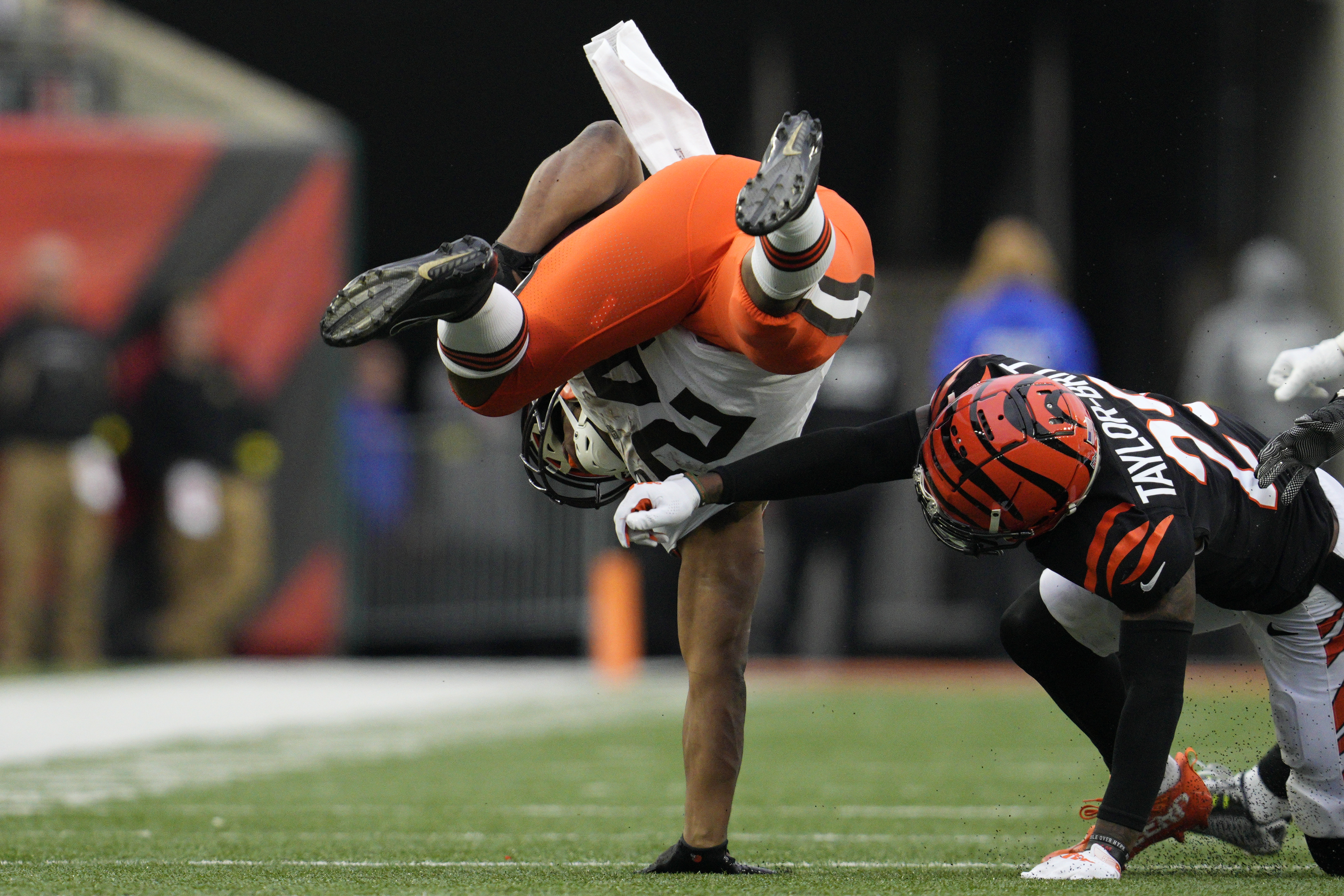 Bengals' playoff odds take a big dip after home loss to Browns