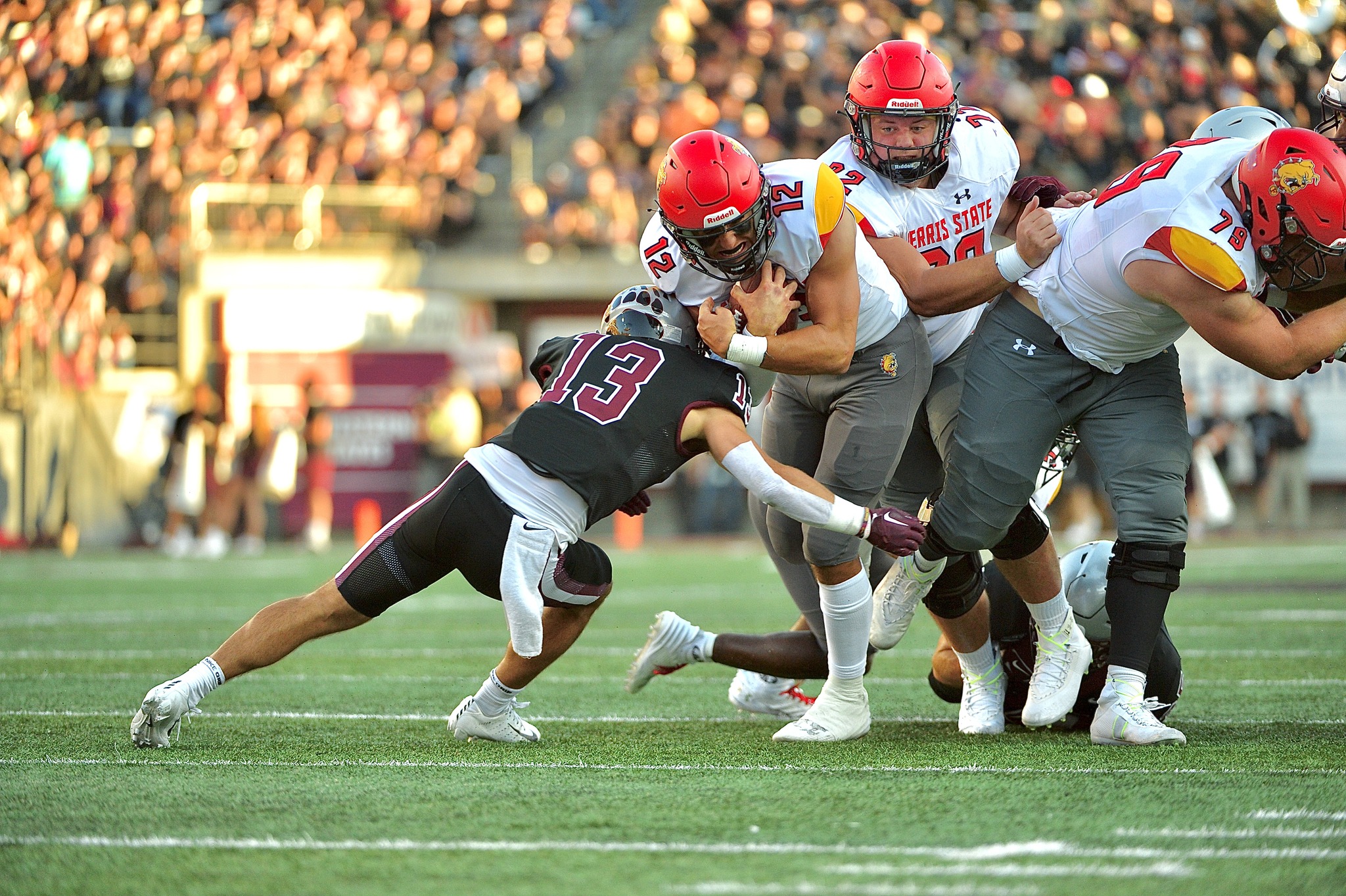 FCS Football: Ferris State at Montana May Not Be a Typical DII Tune-Up Game  - Underdog Dynasty
