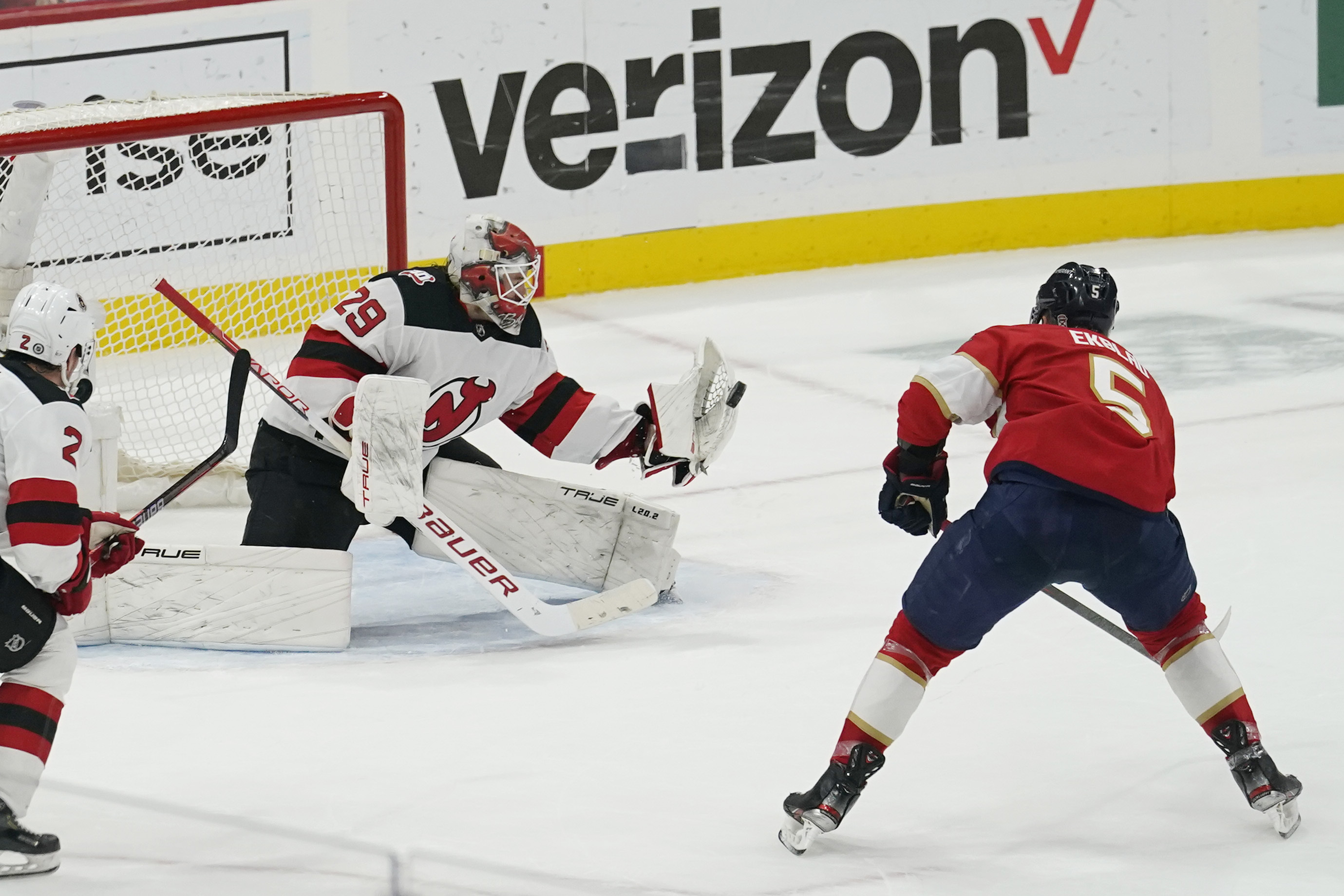 Devils beat Panthers 4-2 to end six-game skid