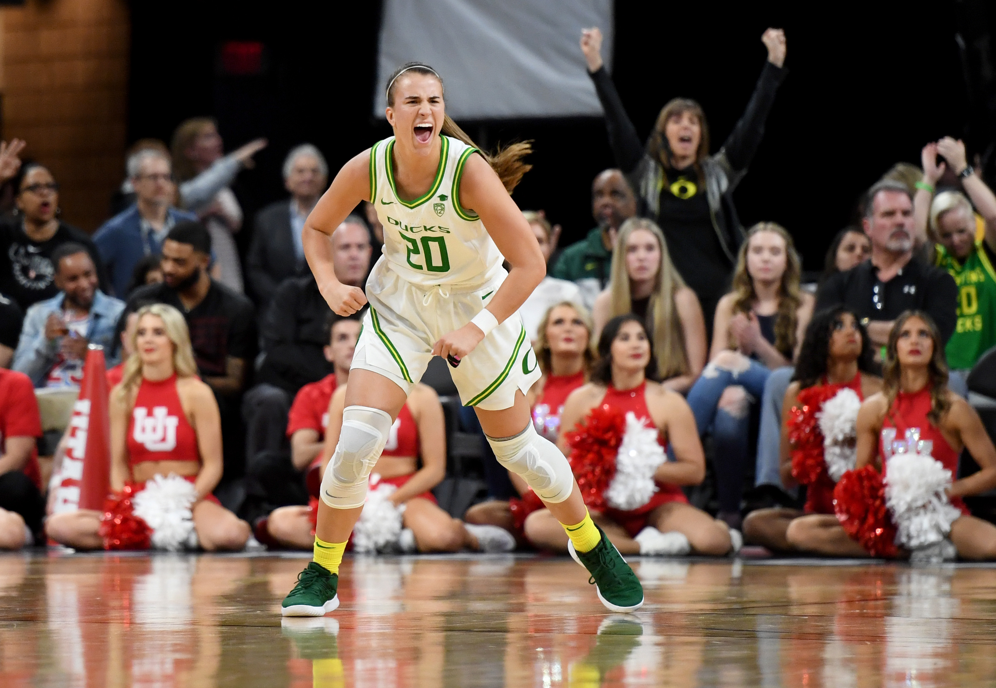 Sabrina Ionescu and the Ducks Will Sport a New, Throwback Look This Season  - Sports Illustrated Oregon Ducks News, Analysis and More
