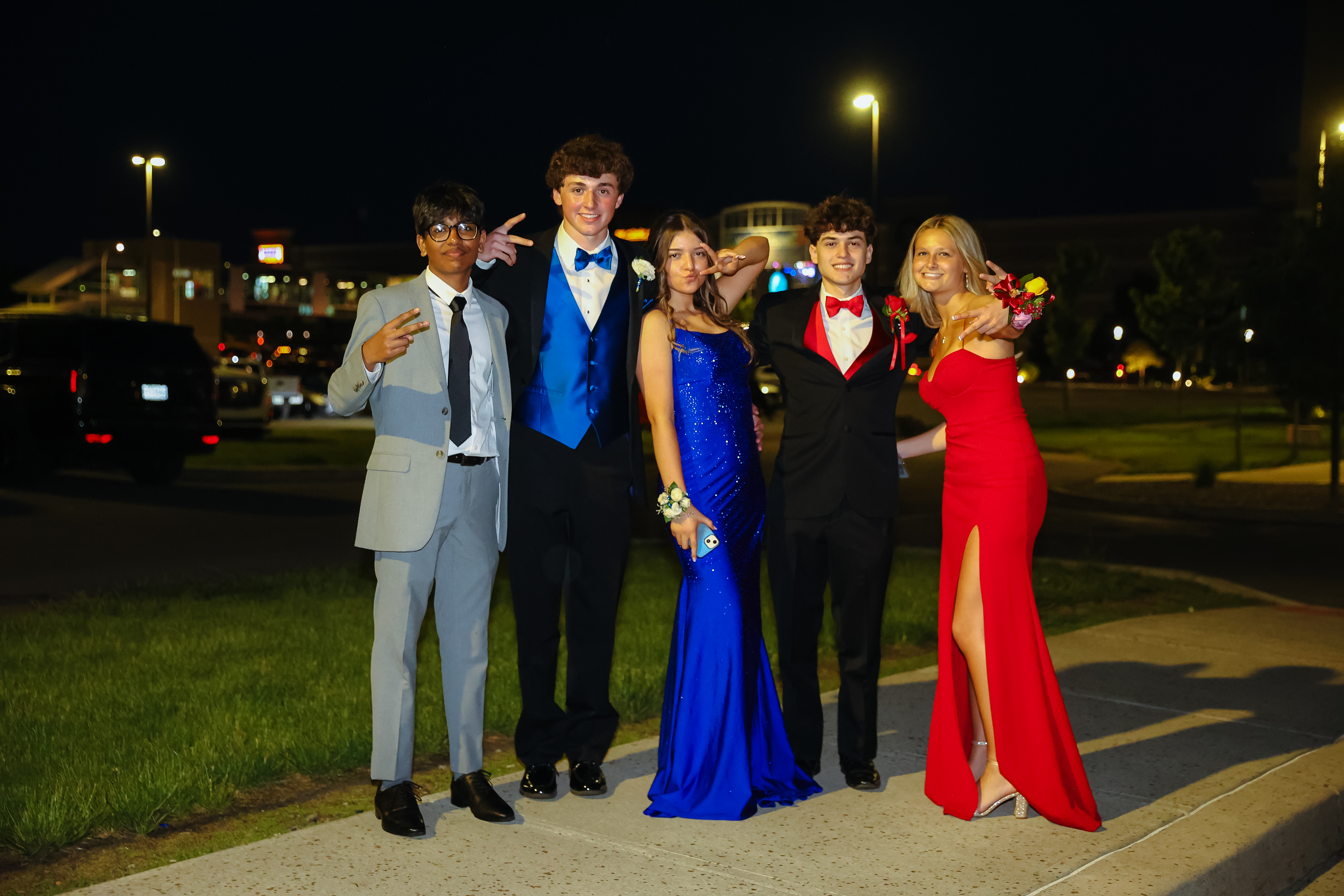 East Syracuse Minoa High School junior prom 2024 - syracuse.com