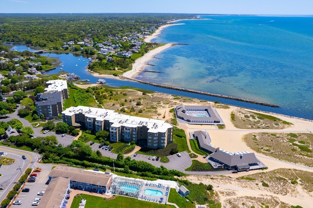 House of the Week Condo offers yearround waterfront living