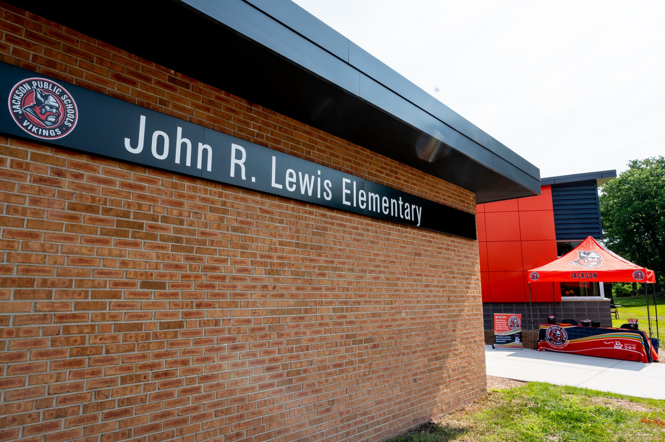 Renovated John R. Lewis Elementary replaces Lincoln Elementary in