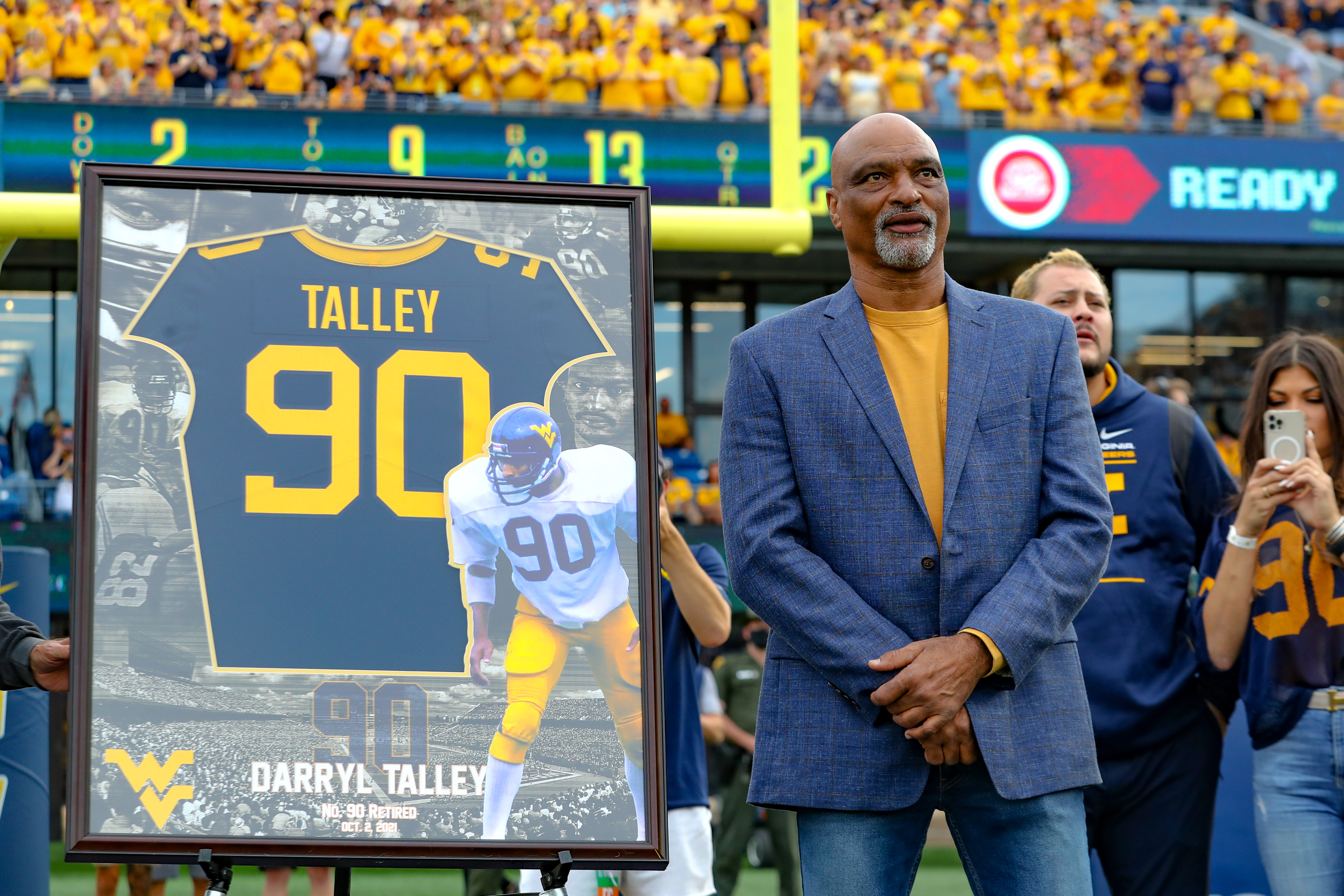 Sources: Buffalo Bills legend Darryl Talley to be inducted into