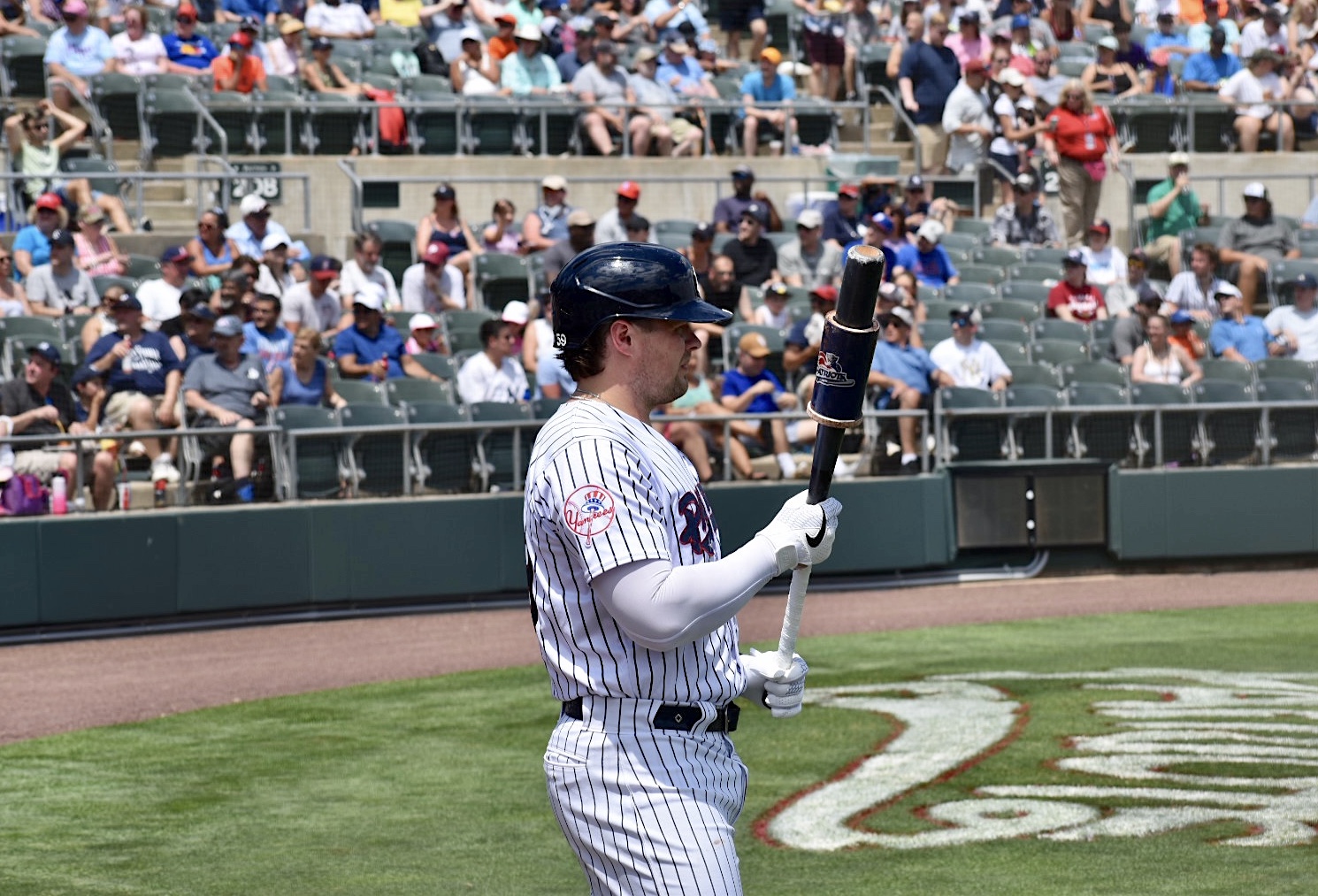 Yankees' Luke Voit sends message with rehab appearance for Double-A  Somerset Patriots 