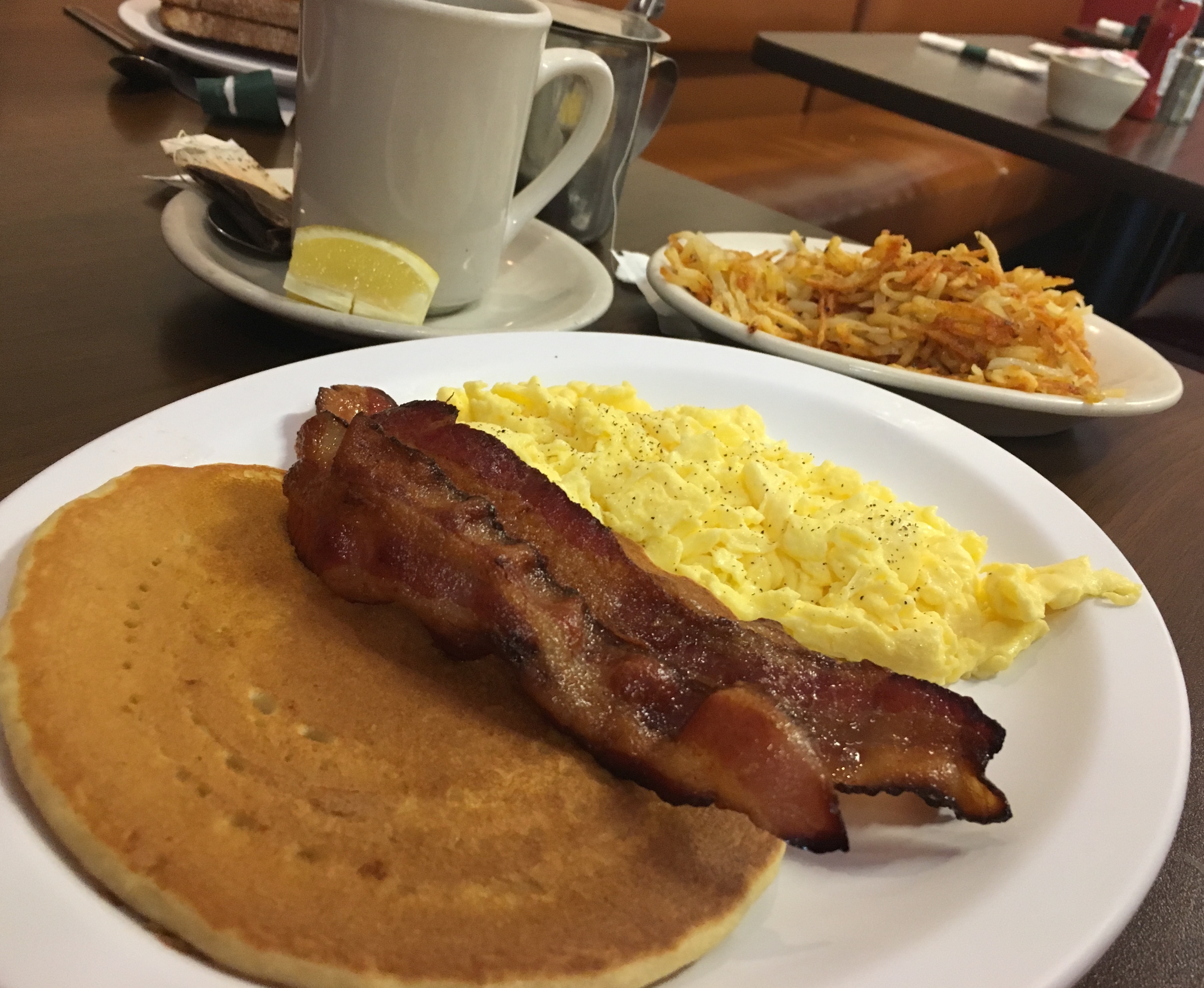 Sydøst cache Fascinate Lakeshore Eatery: Northeast Ohio's best weekend brunches, breakfasts -  cleveland.com