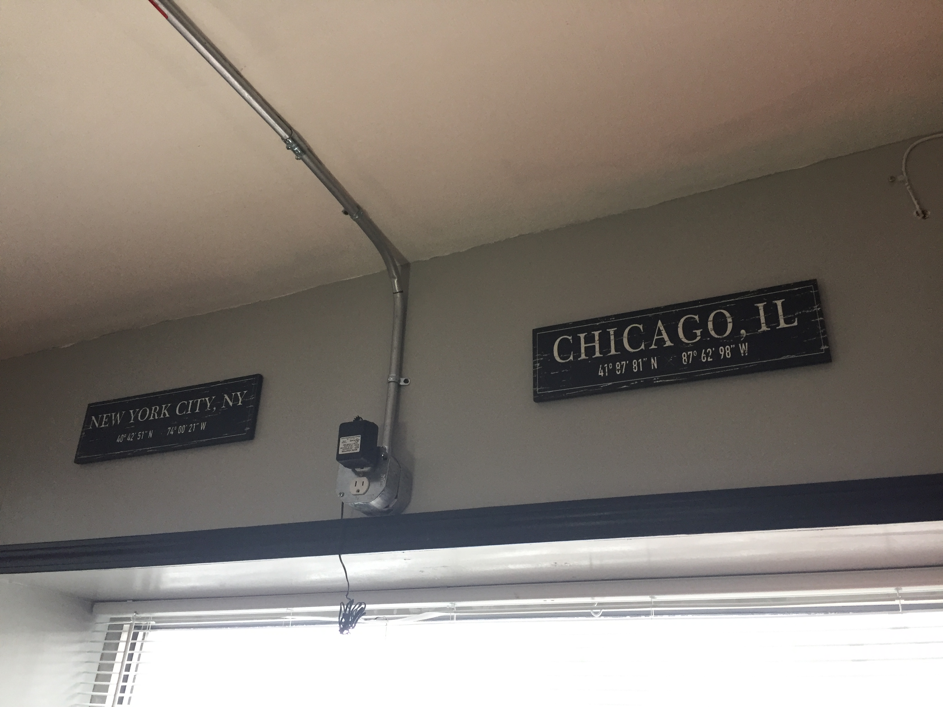 Tangy Tomato Pizzeria, Syracuse