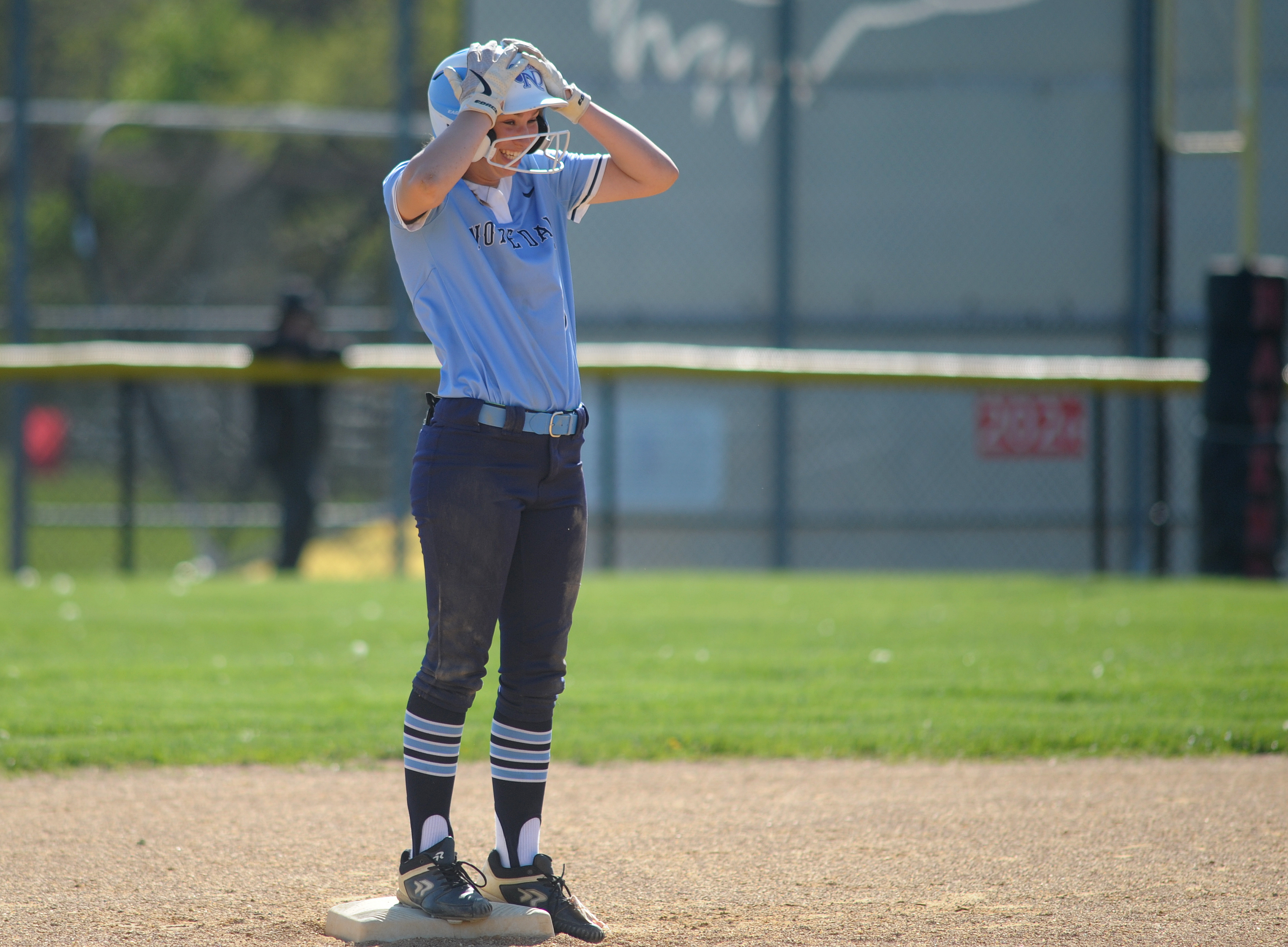 NJ softball mercies DC 17-0 after 3 innings, Sports