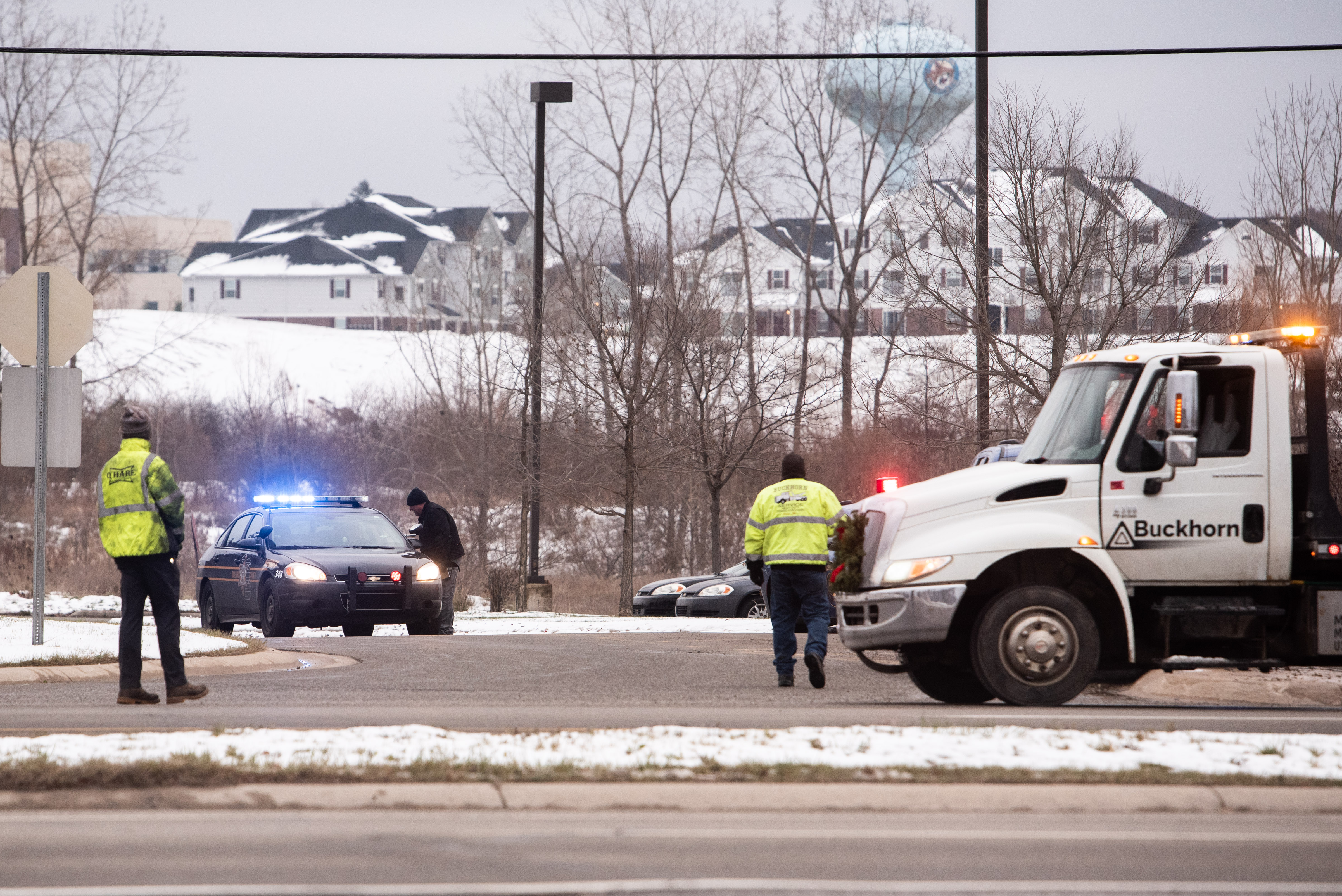 Three students dead, 8 injured in Oxford High School shooting, 15-yr ...