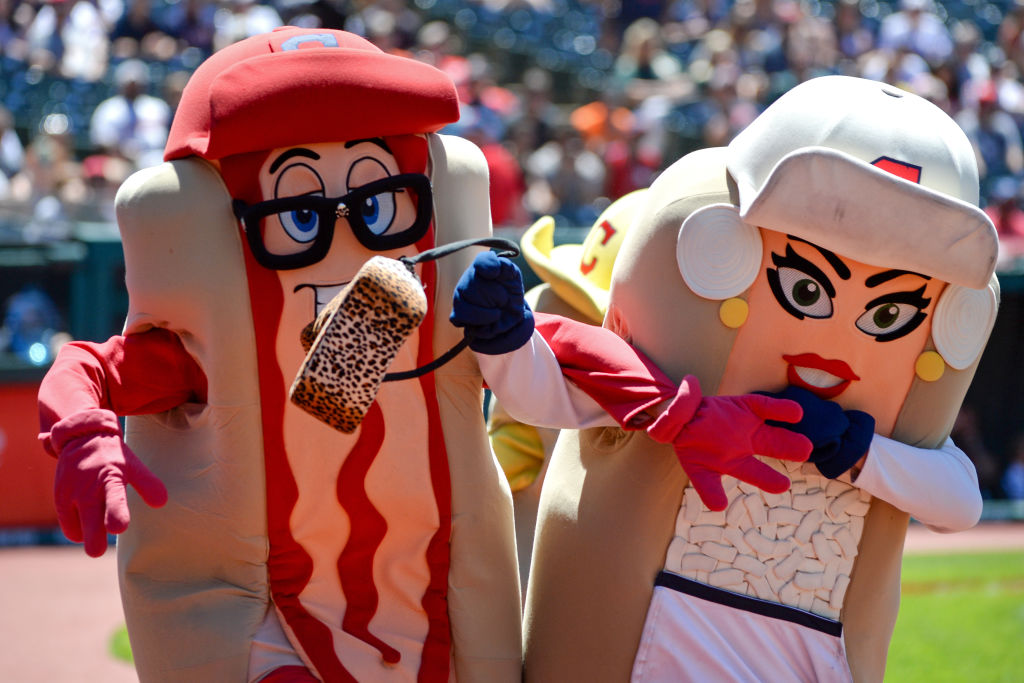 Cleveland Guardians Demote Mustard Mascot From Hot Dog Race