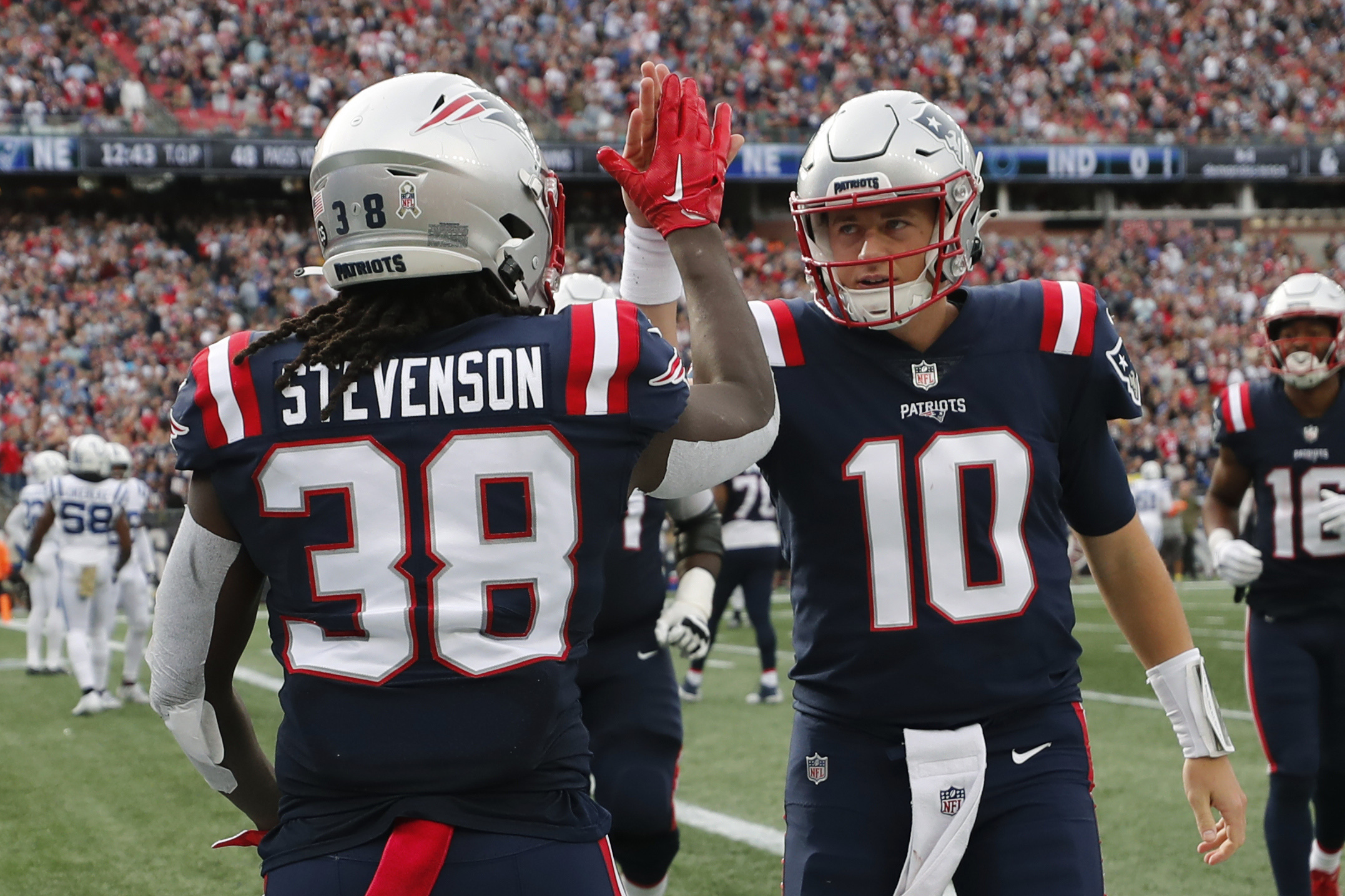 NFL Week 14 live-betting strategy: Target the Patriots-Cardinals