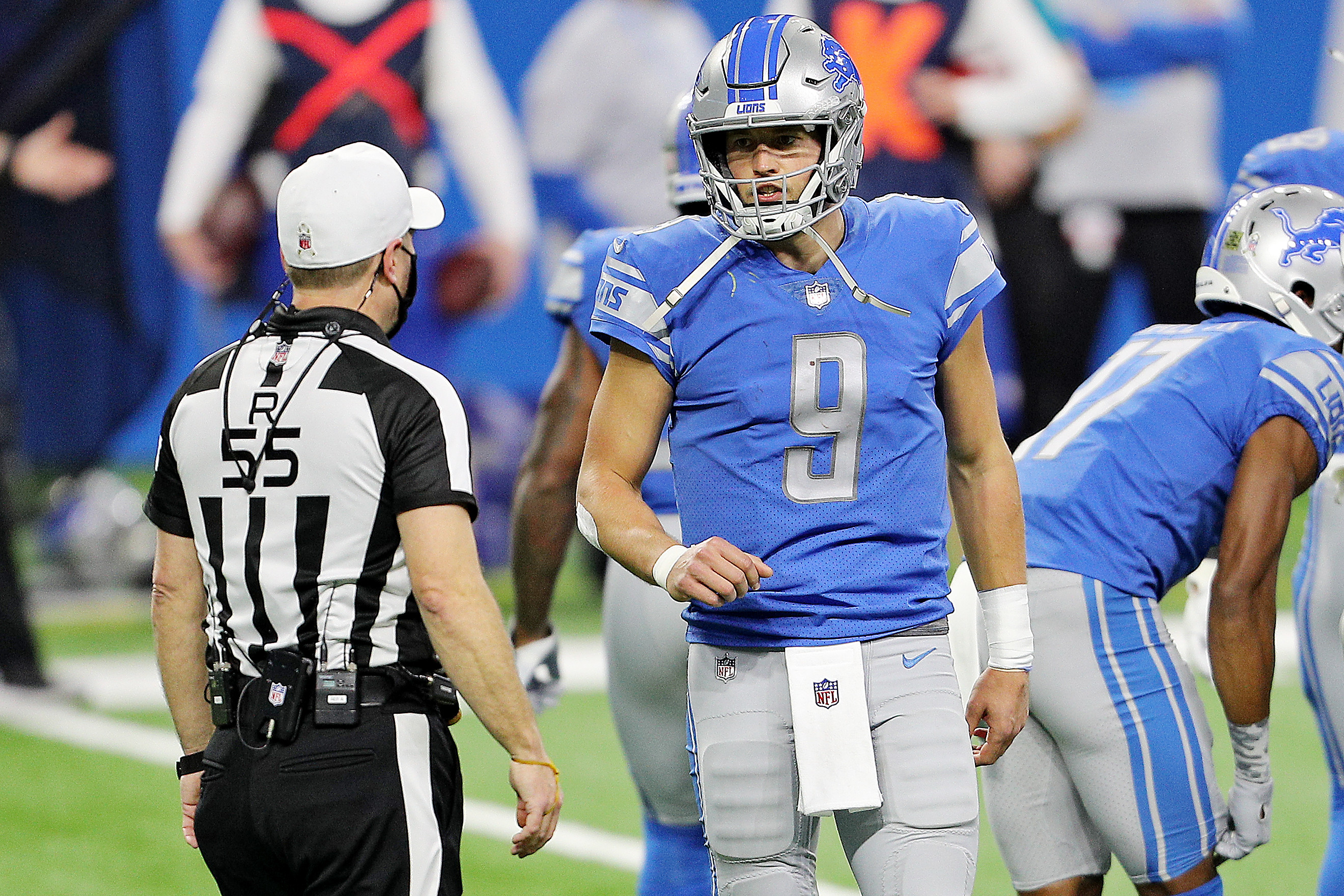 Stafford, Lions handle Tampa Bay