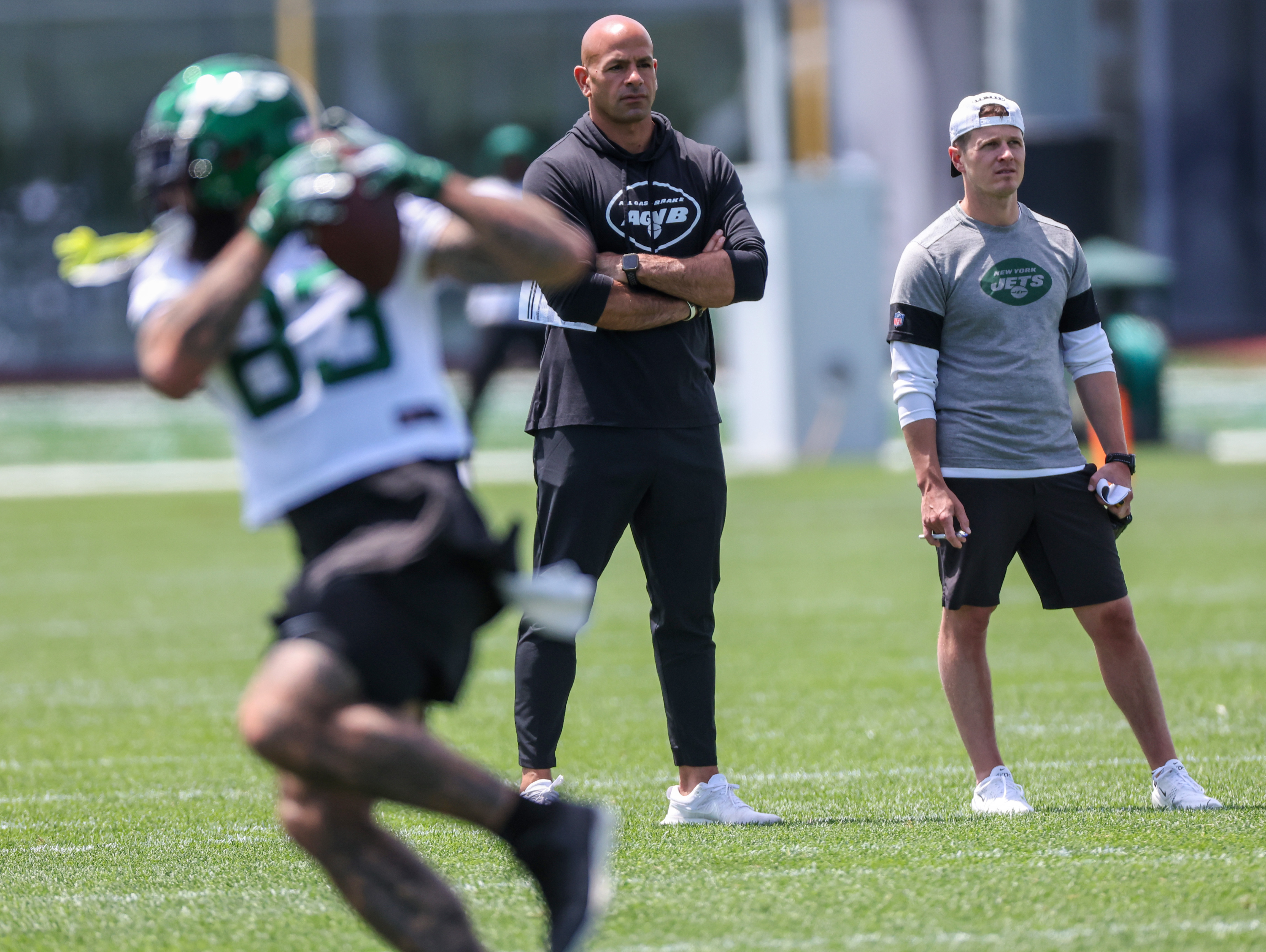 Jets' Sauce Gardner surprises mom with sweet new ride 