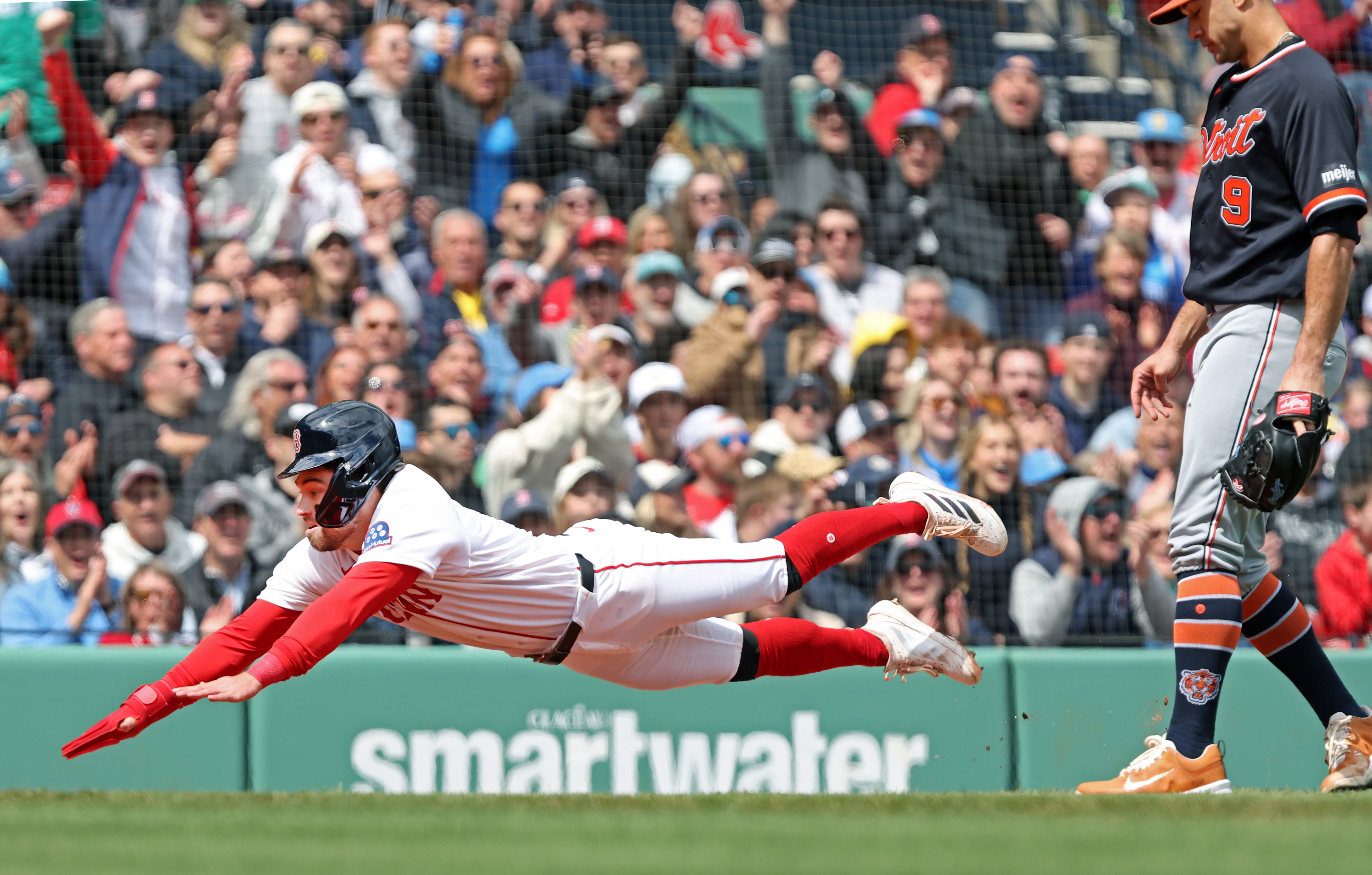Red Sox reactions: Offense rallies for Marathon Monday win; Sonny Gray  leaves start (hamstring) - masslive.com