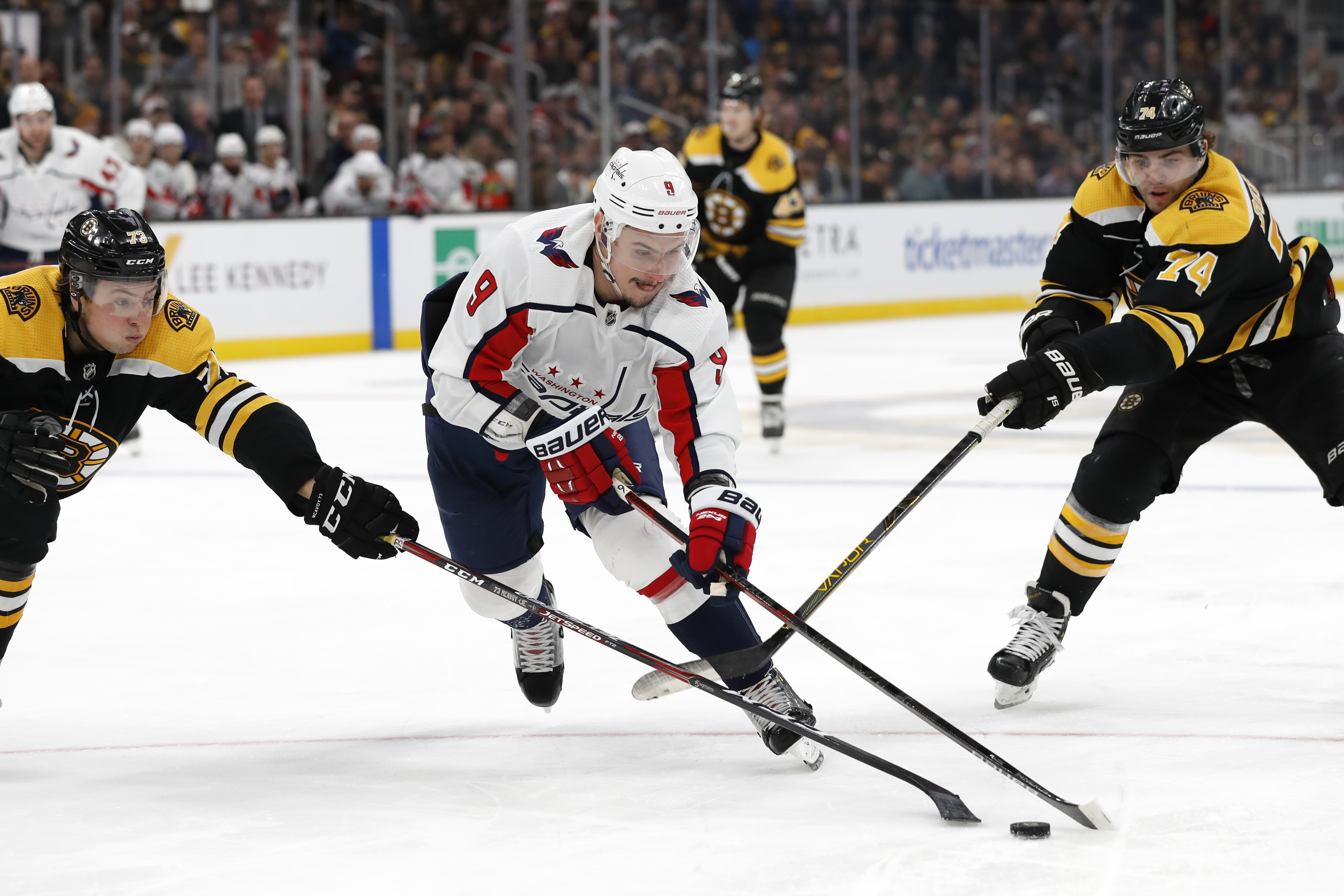 Bruins acquire Hathaway, Orlov from Capitals for Smith, picks