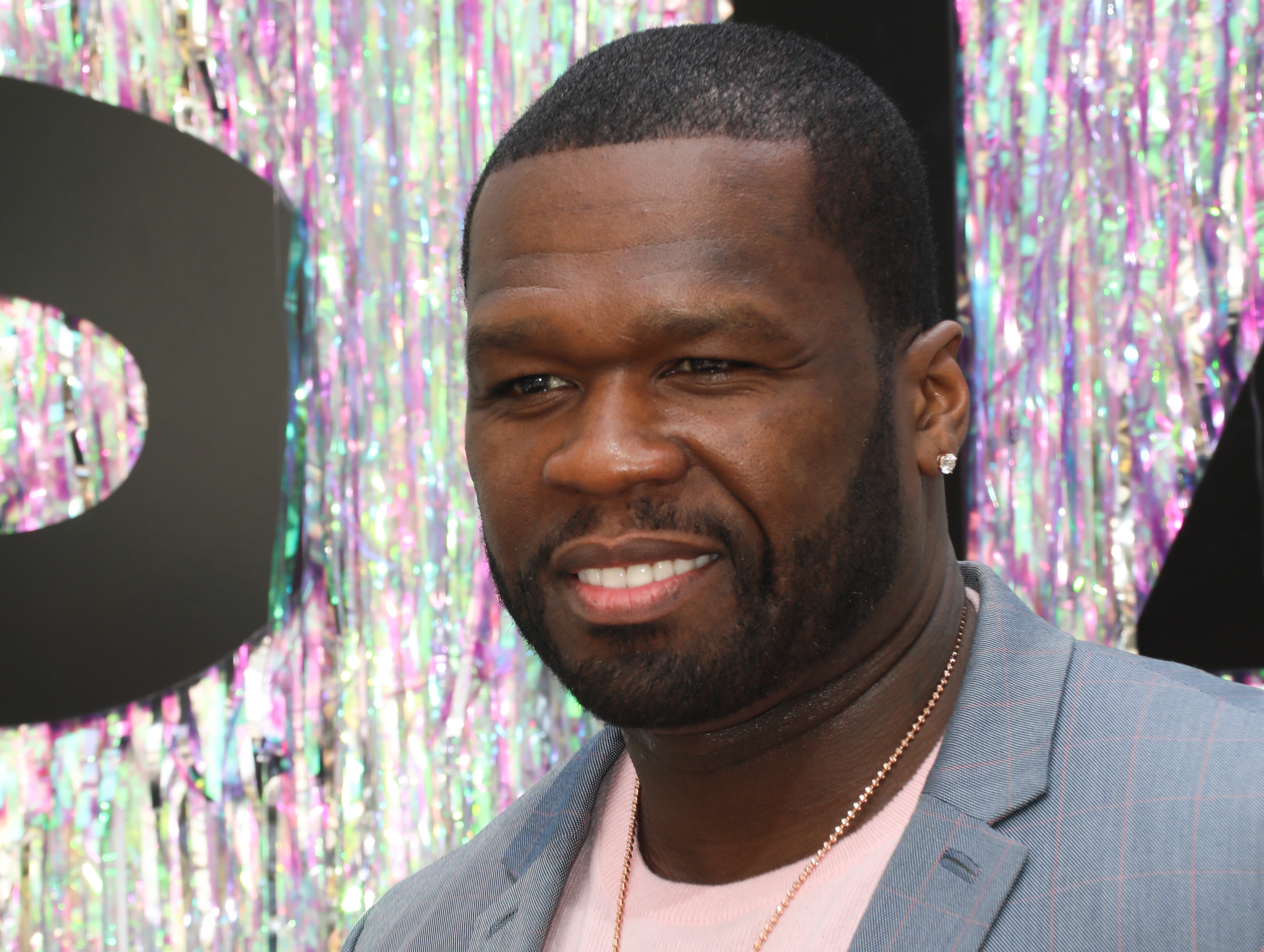 Video Allegedly Shows 50 Cent Throwing Table At Man Outside N J