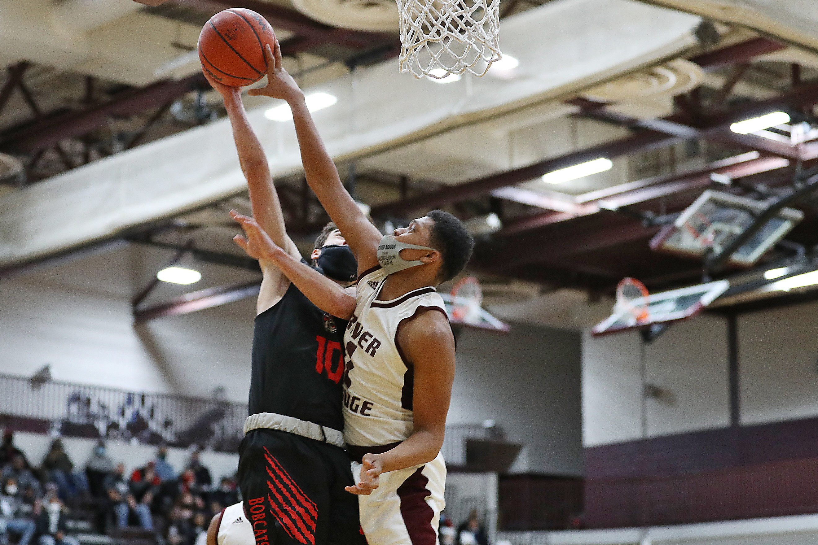 MHSAA basketball Grand Blanc at River Rouge March 5, 2021
